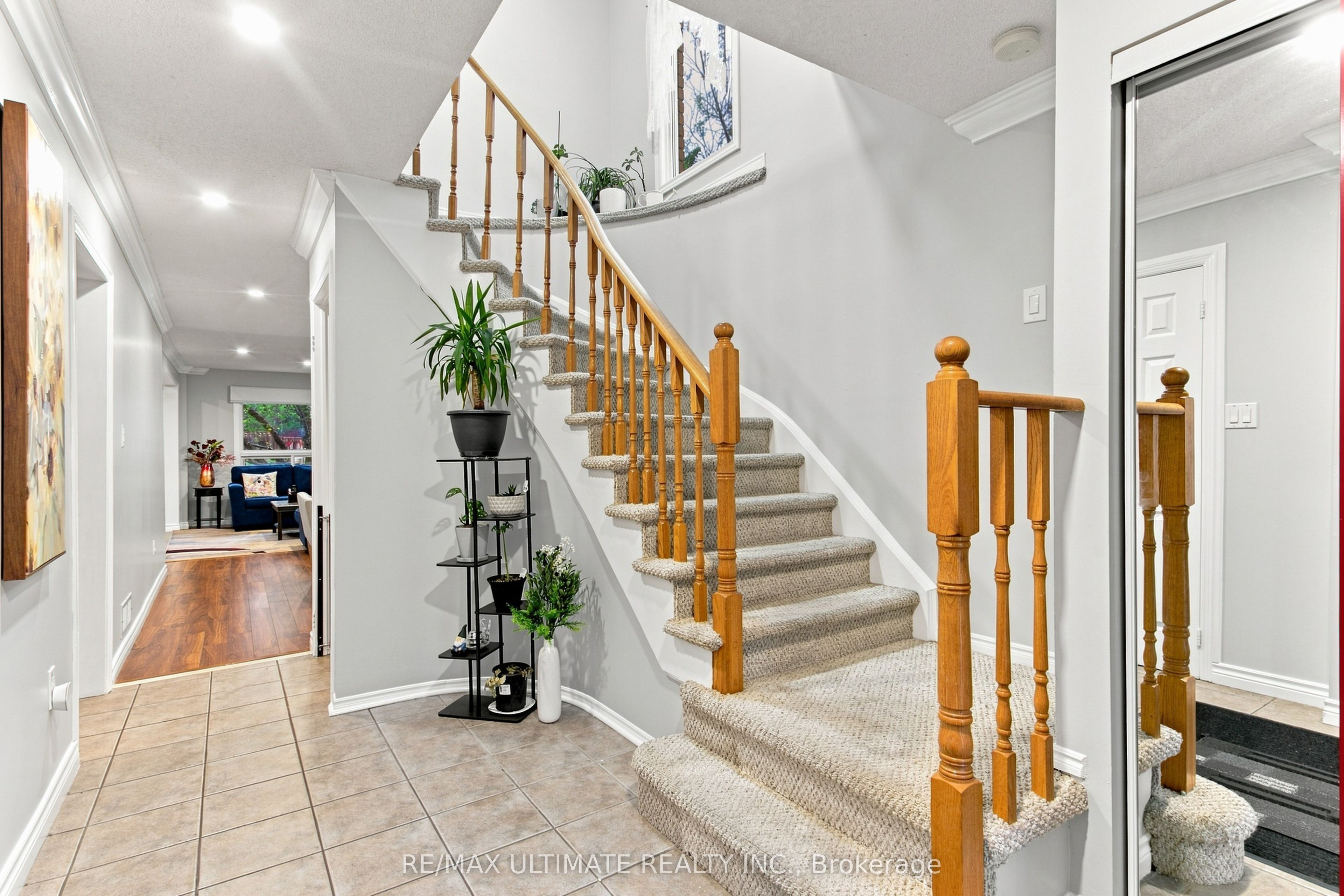 73 Cluett Drive Property Photo 4