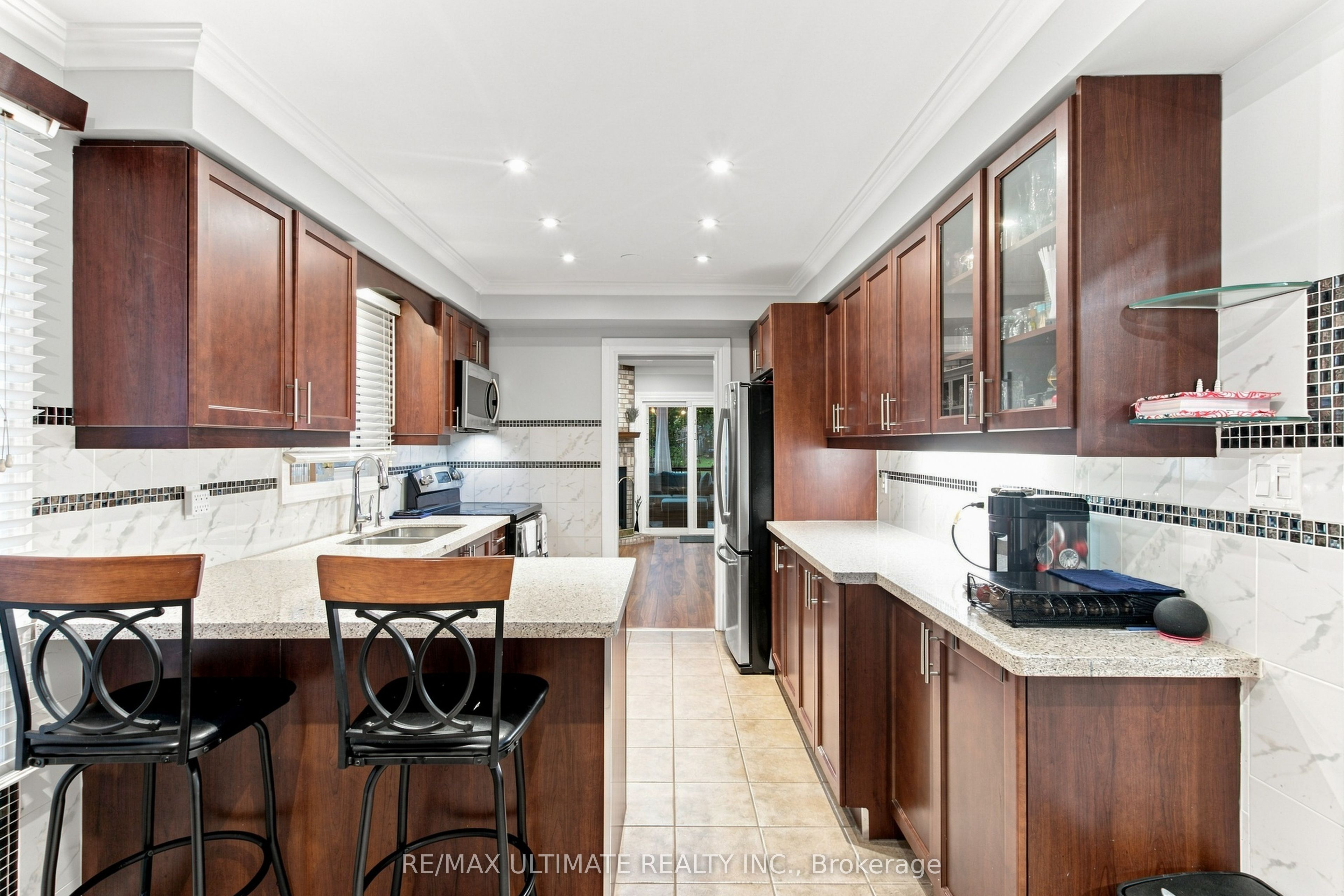 73 Cluett Drive Property Photo 11