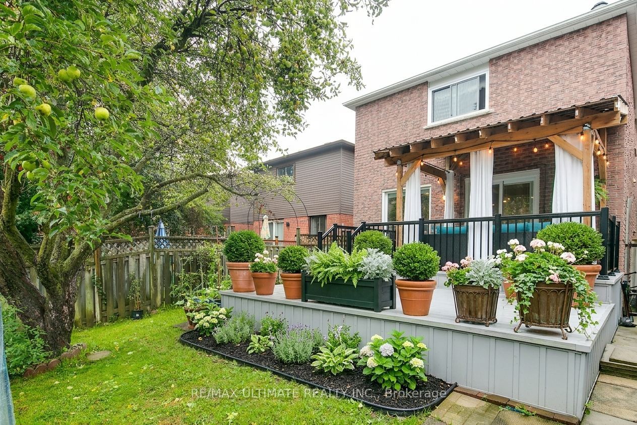 73 Cluett Drive Property Photo 27