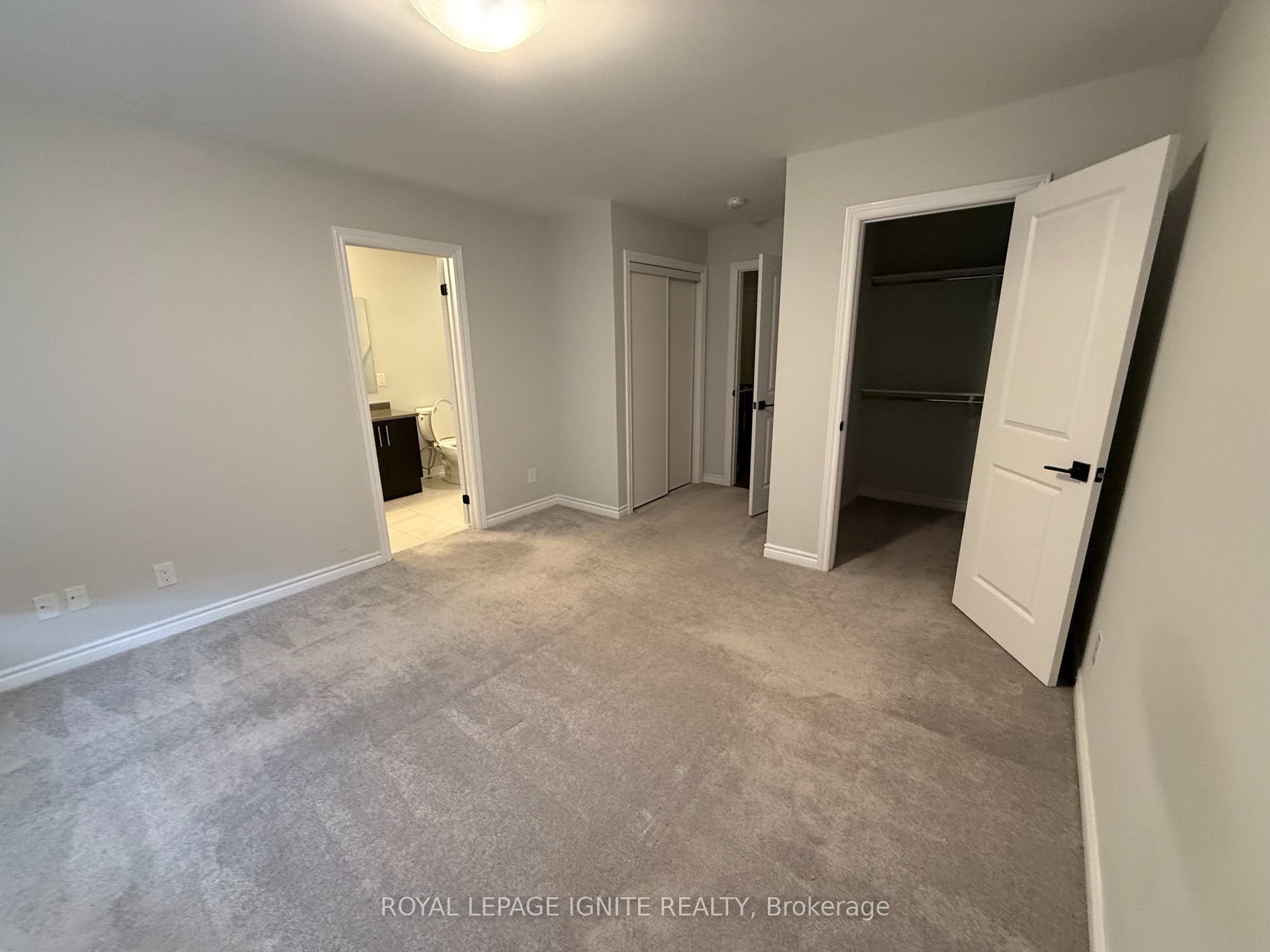 25 Sutcliffe Dr Drive Property Photo 6