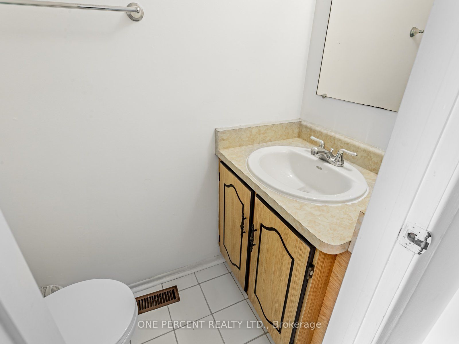 45 West Burton Court Property Photo 10