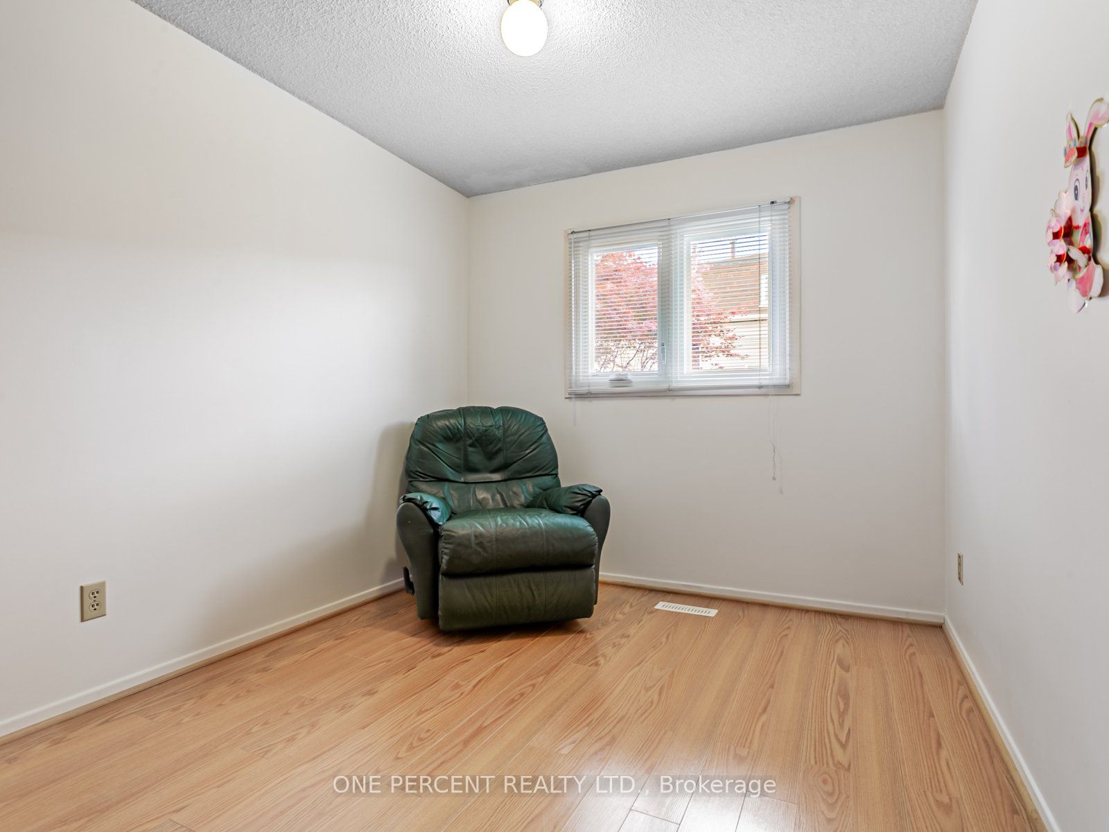 45 West Burton Court Property Photo 14