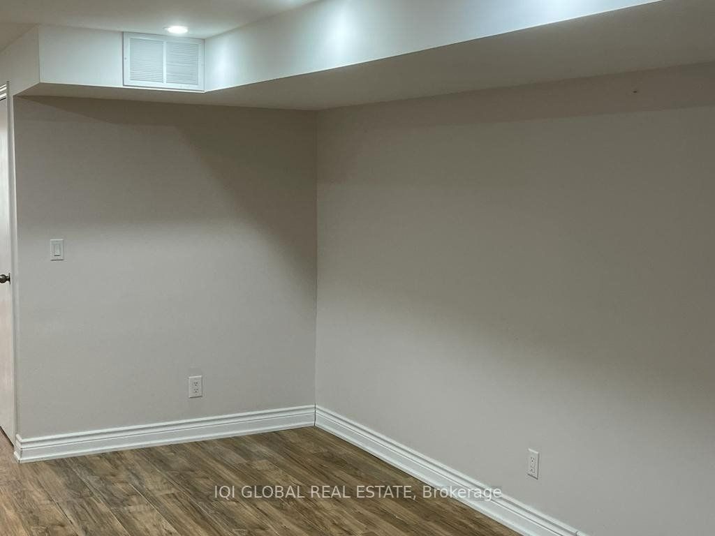29 Nobbs Drive Bsmt Property Photo 15