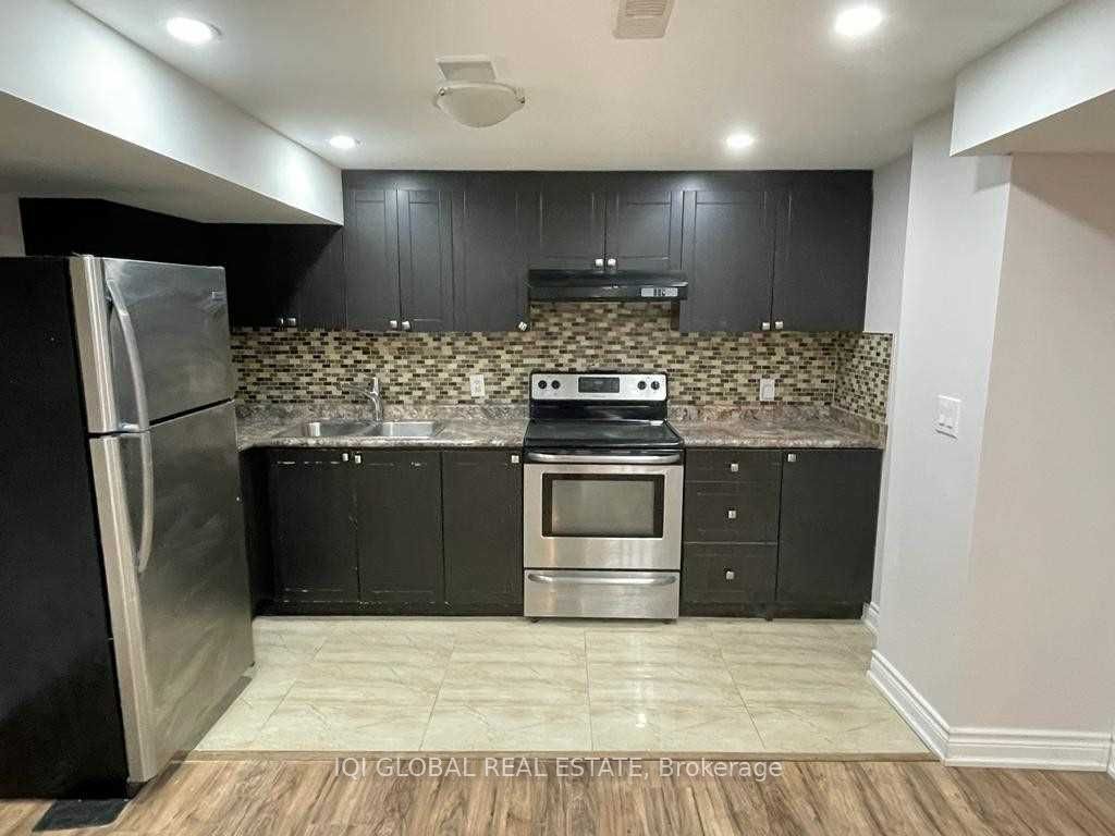 29 Nobbs Drive Bsmt Property Photo 17