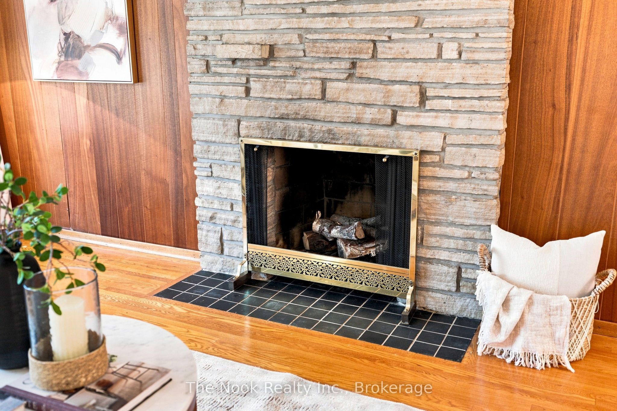 355 Ridgeway Avenue Property Photo 5