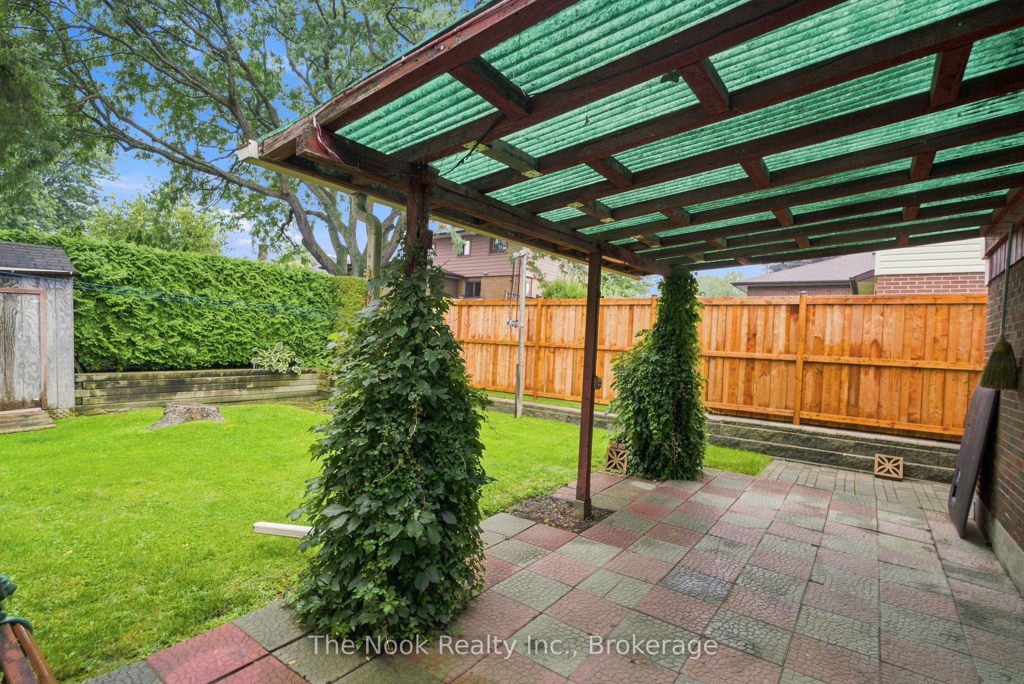 355 Ridgeway Avenue Property Photo 21