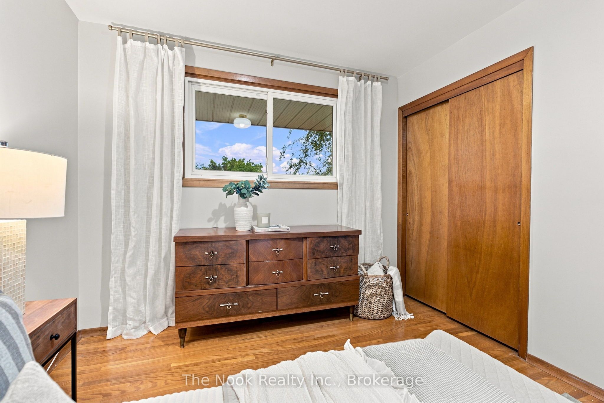 355 Ridgeway Avenue Property Photo 24