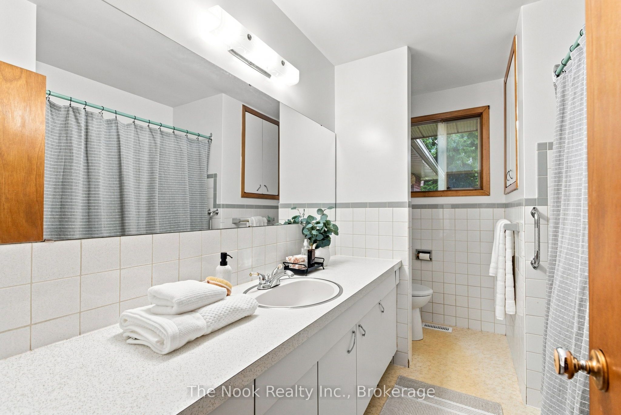 355 Ridgeway Avenue Property Photo 25