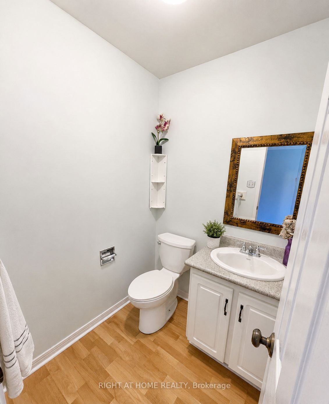 580 Eyer Drive 62 Property Photo 8