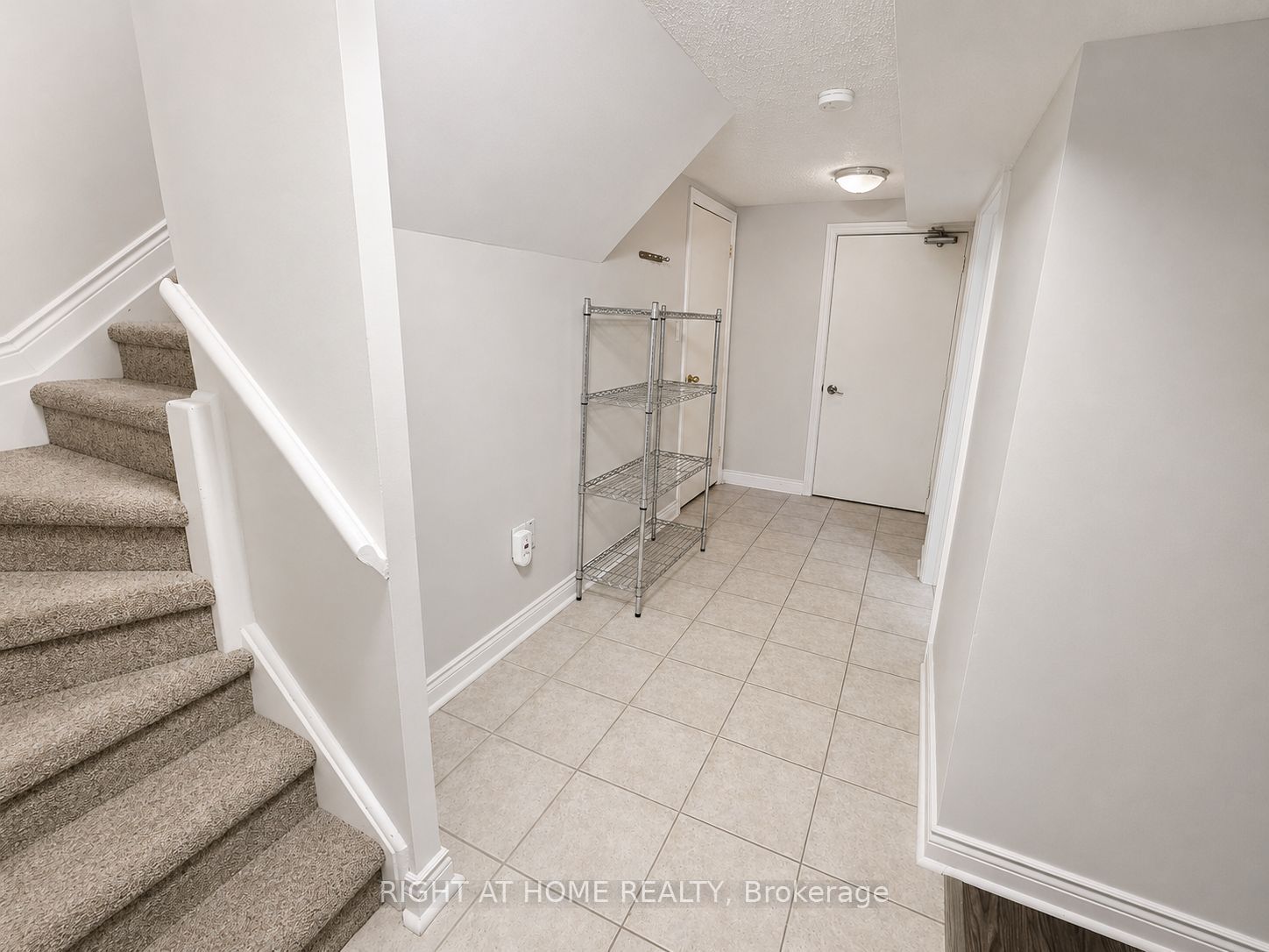 580 Eyer Drive 62 Property Photo 20