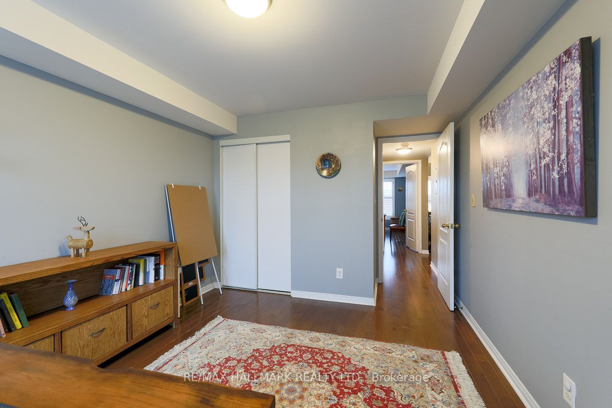 649d Warden Avenue 24 Property Photo 15