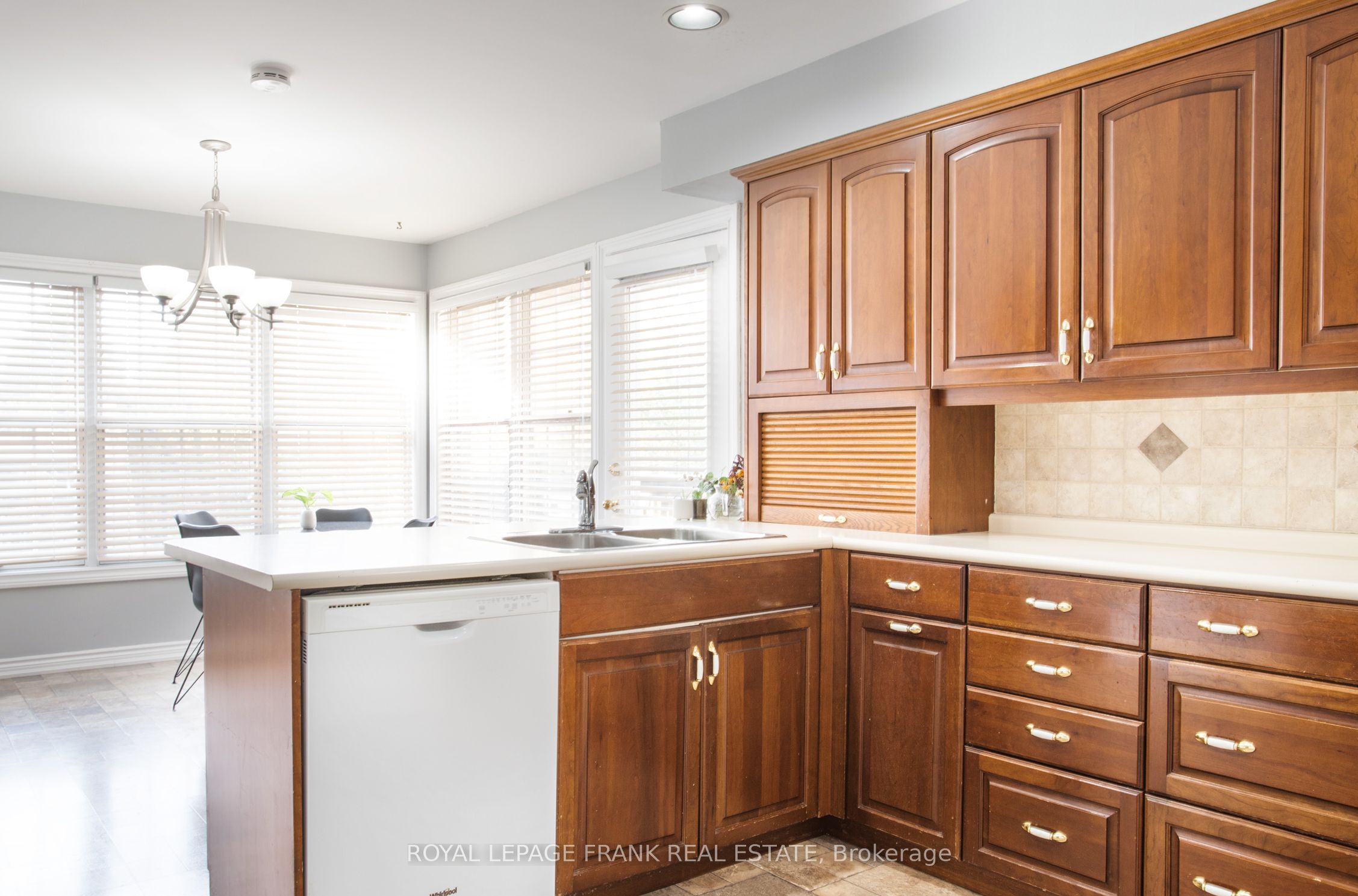 312 Cumberland Court Property Photo 10