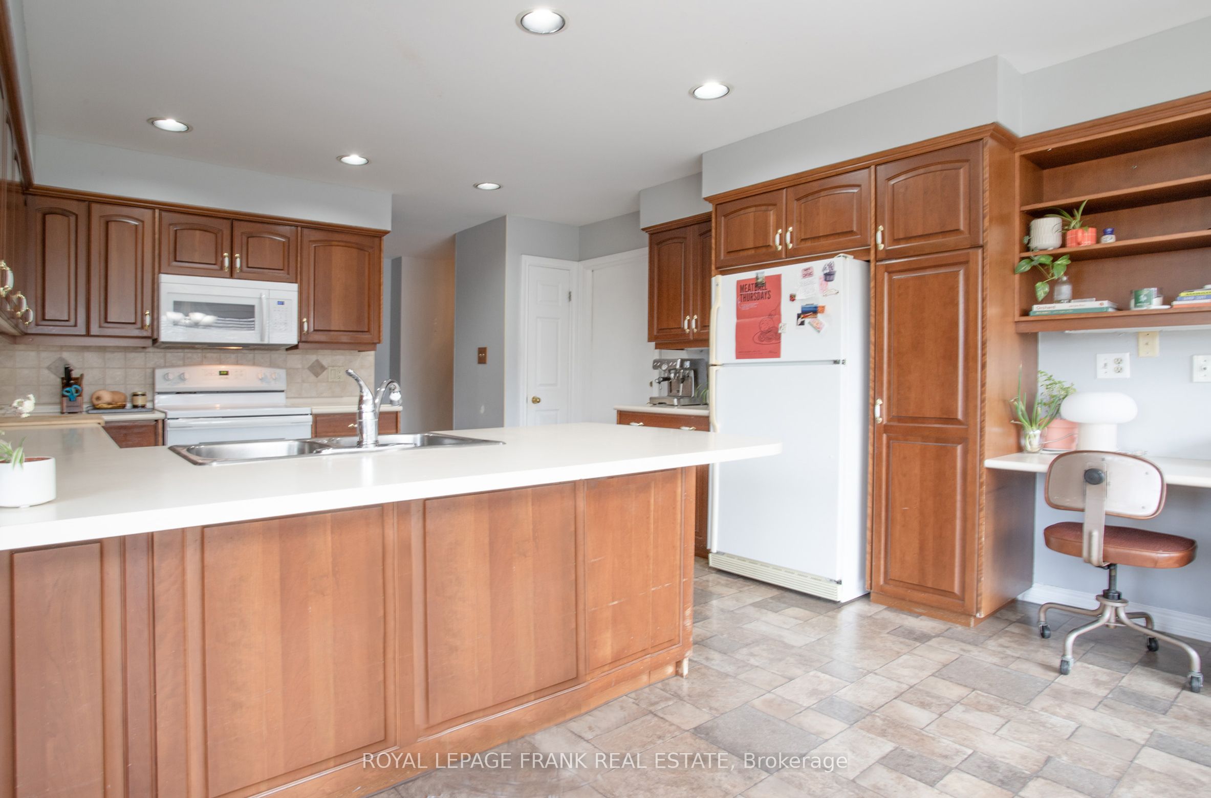 312 Cumberland Court Property Photo 12