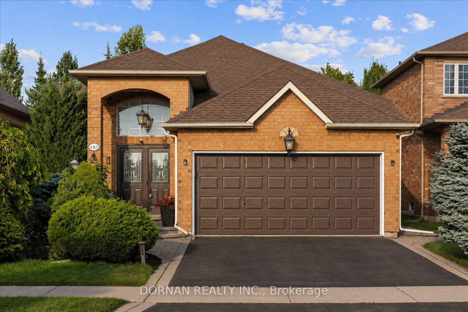 483 Ormond Drive Property Photo 1