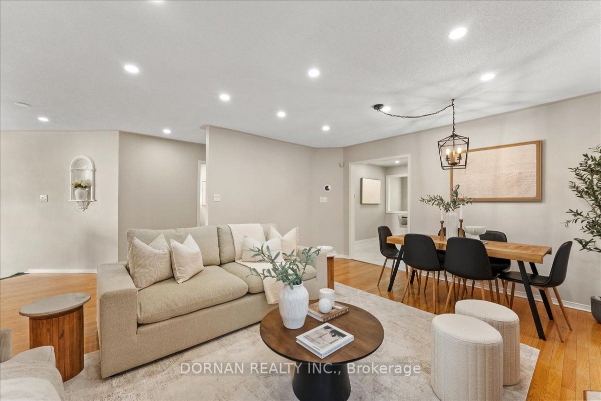 483 Ormond Drive Property Photo 8