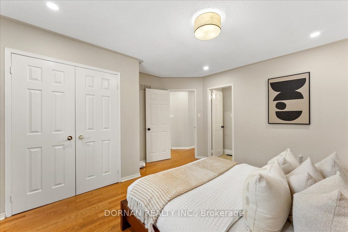 483 Ormond Drive Property Photo 18