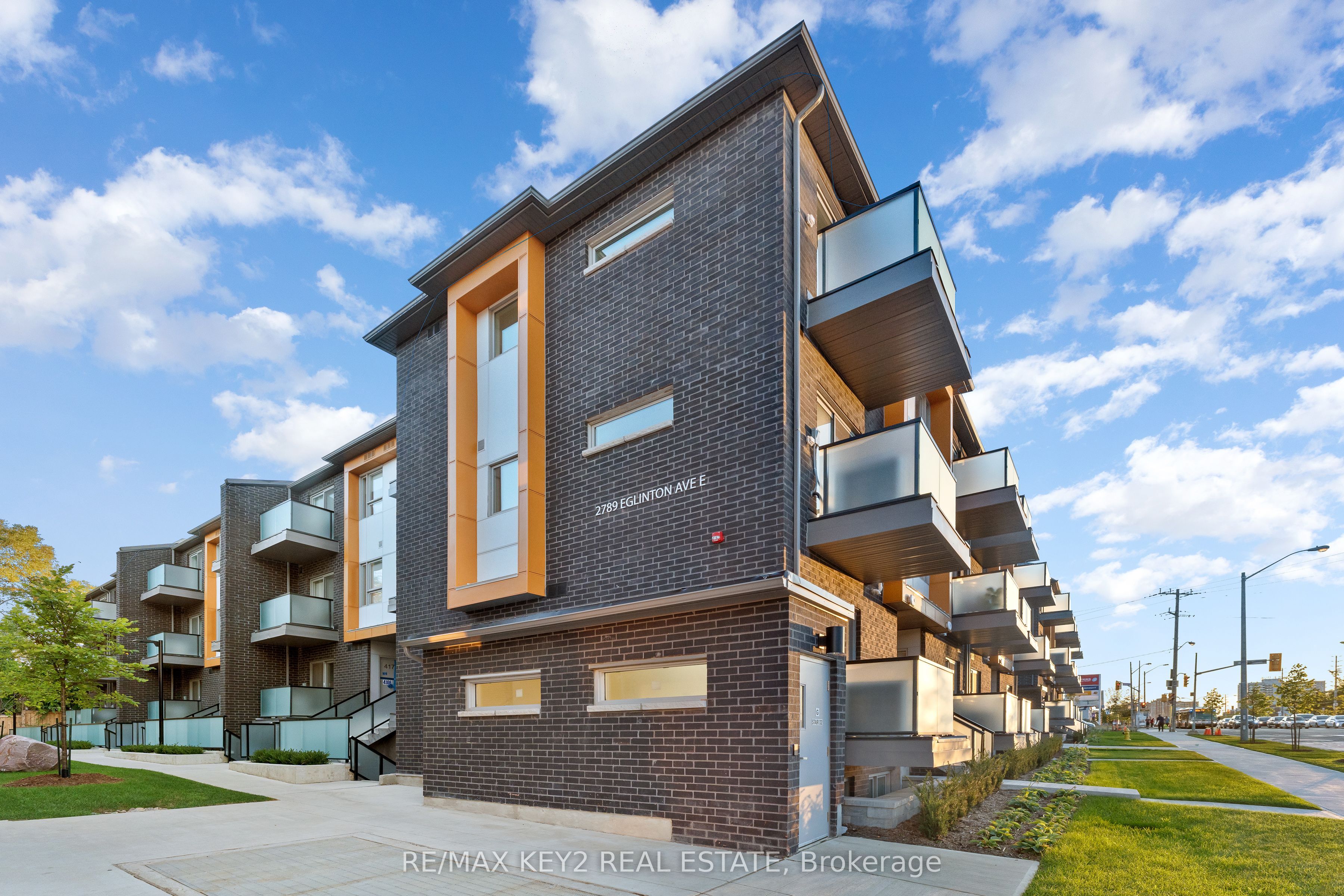 2789 Eglinton Avenue E 407 Property Photo 2