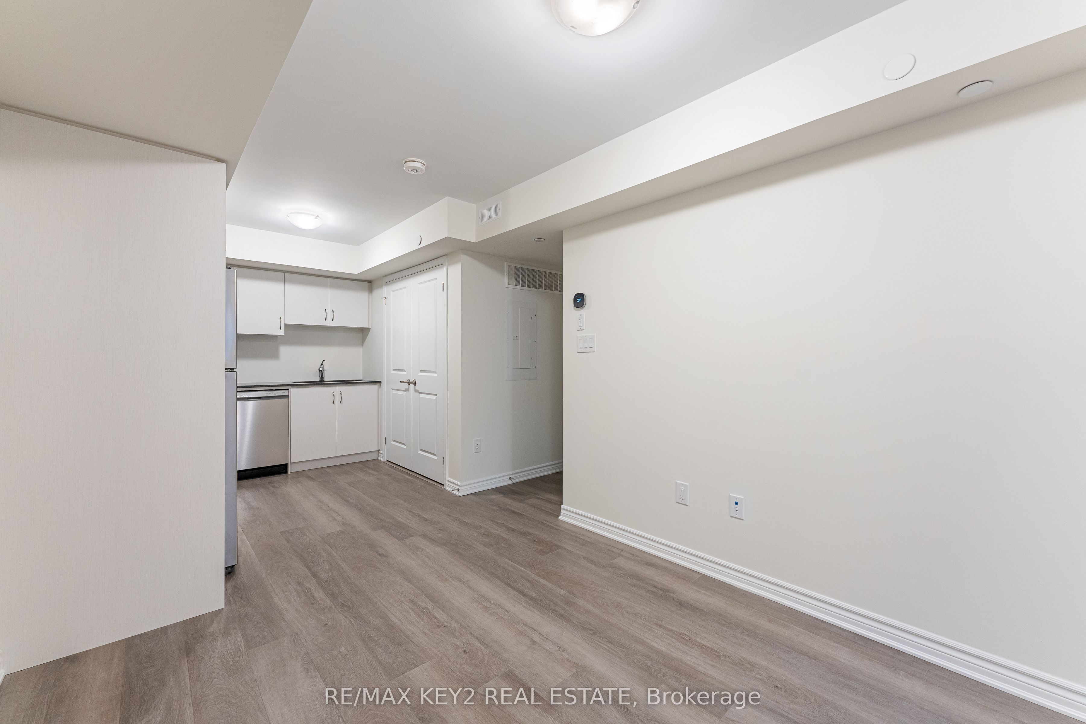 2789 Eglinton Avenue E 407 Property Photo 3