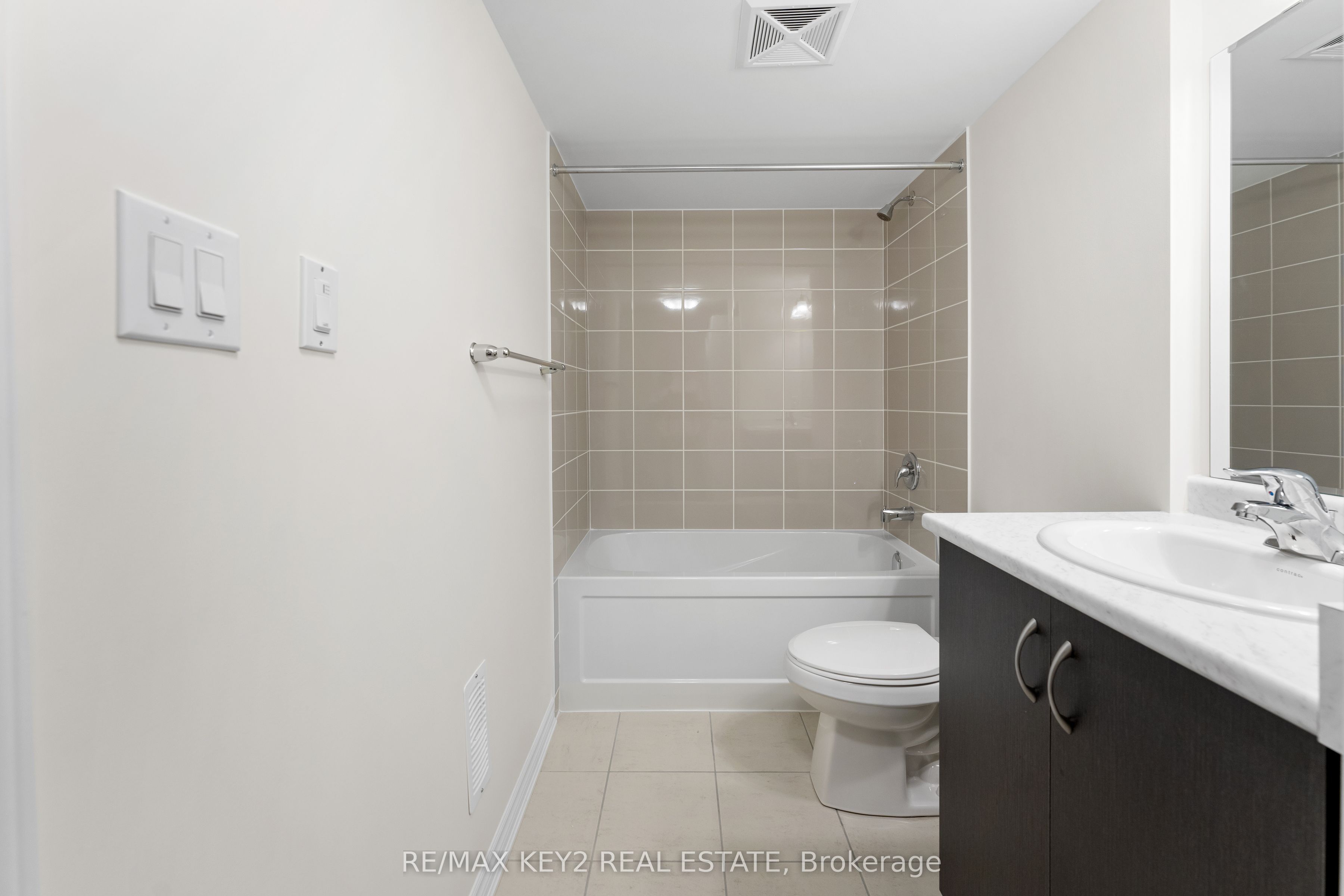 2789 Eglinton Avenue E 407 Property Photo 11