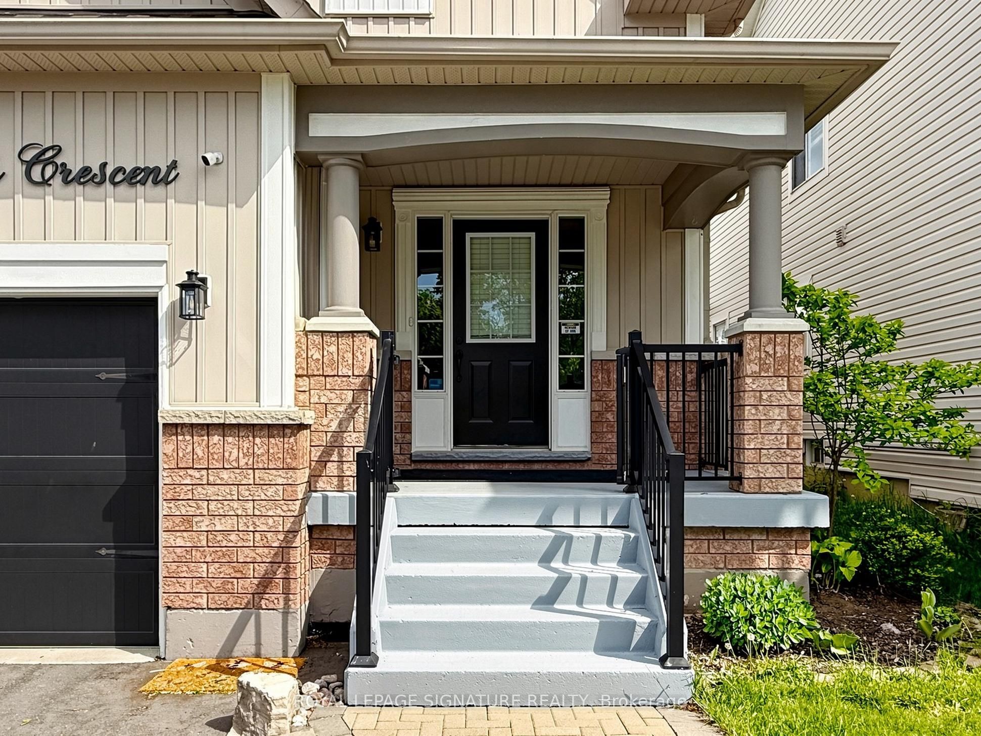 49 Kenilworth Crescent Property Photo 2