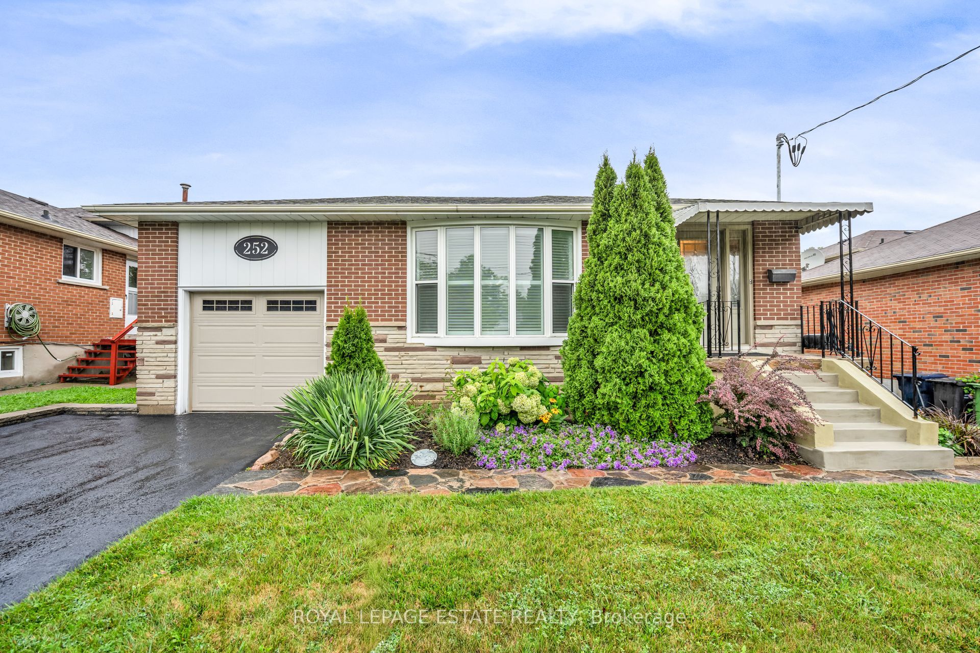 252 Brimorton Road Property Photo 1