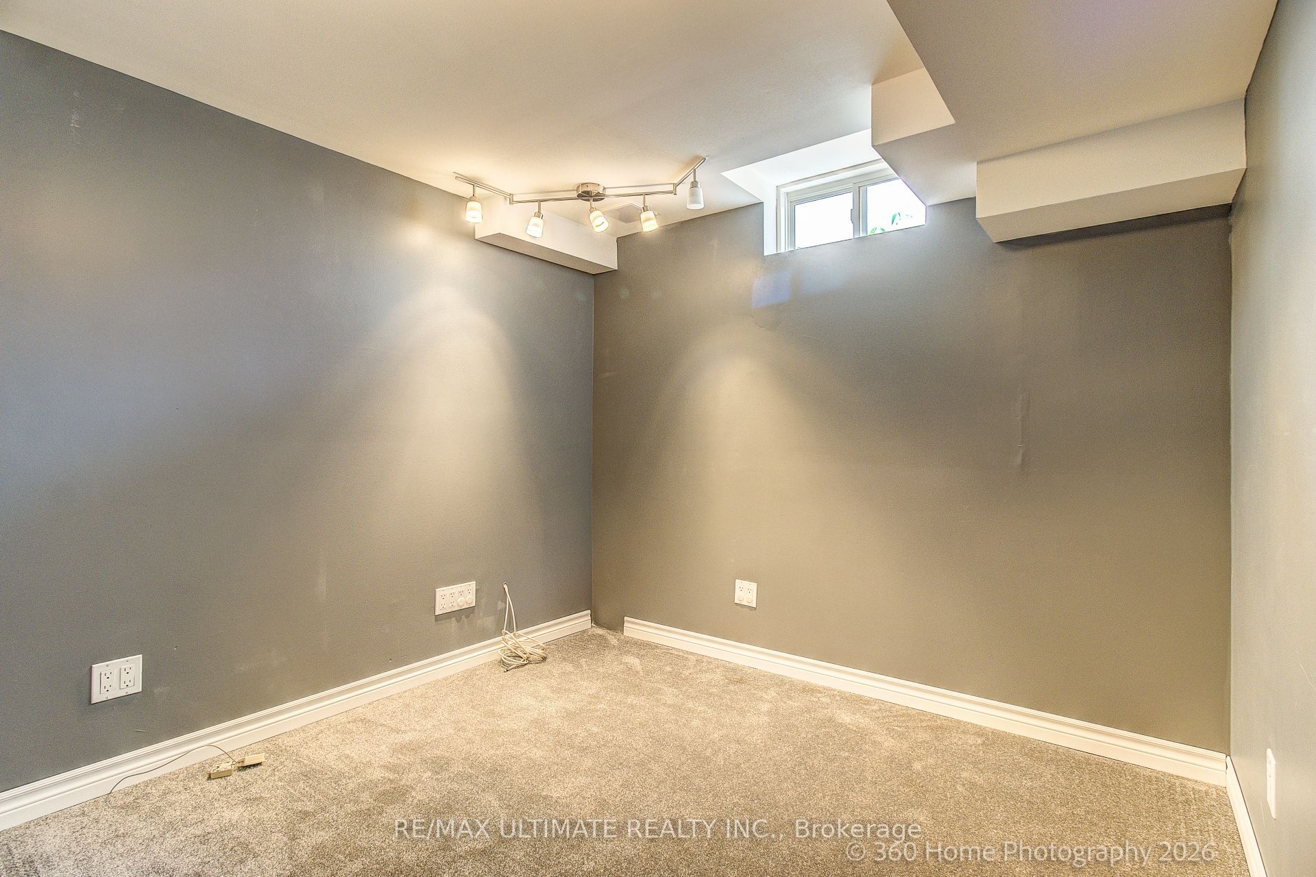 23 Windham Crescent Property Photo 21