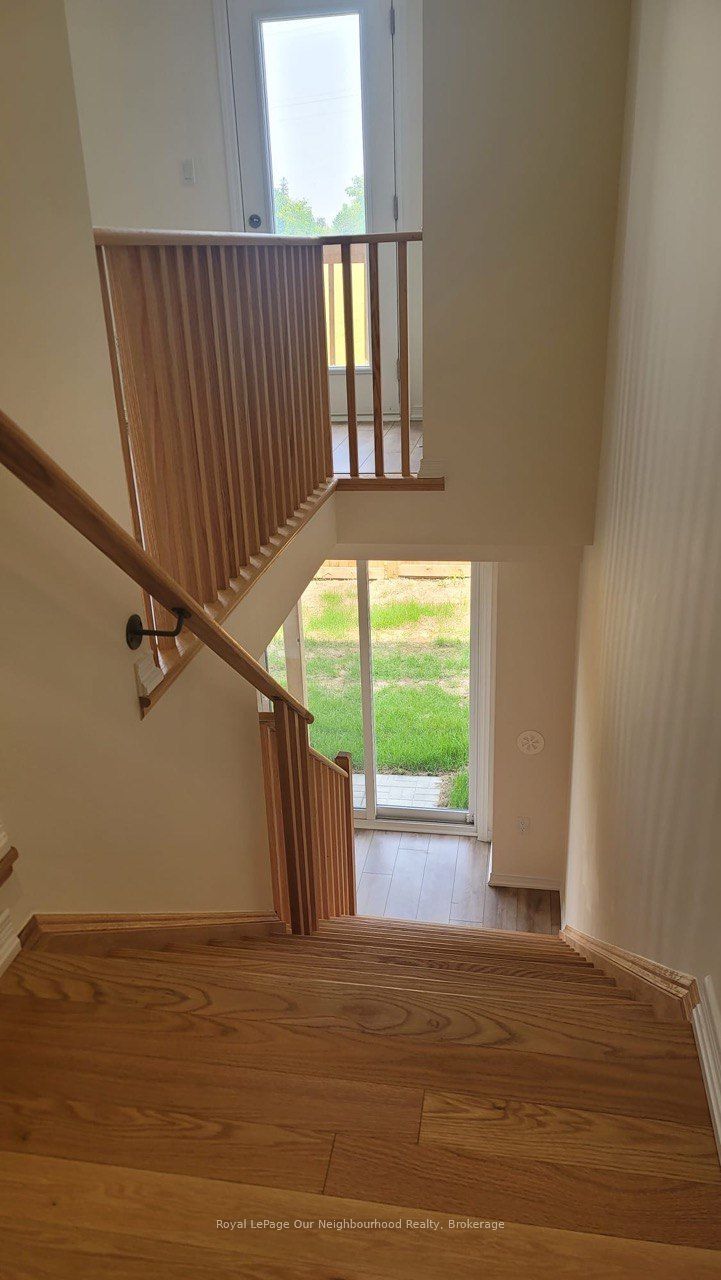 2663 Magdalen Path Property Photo 7