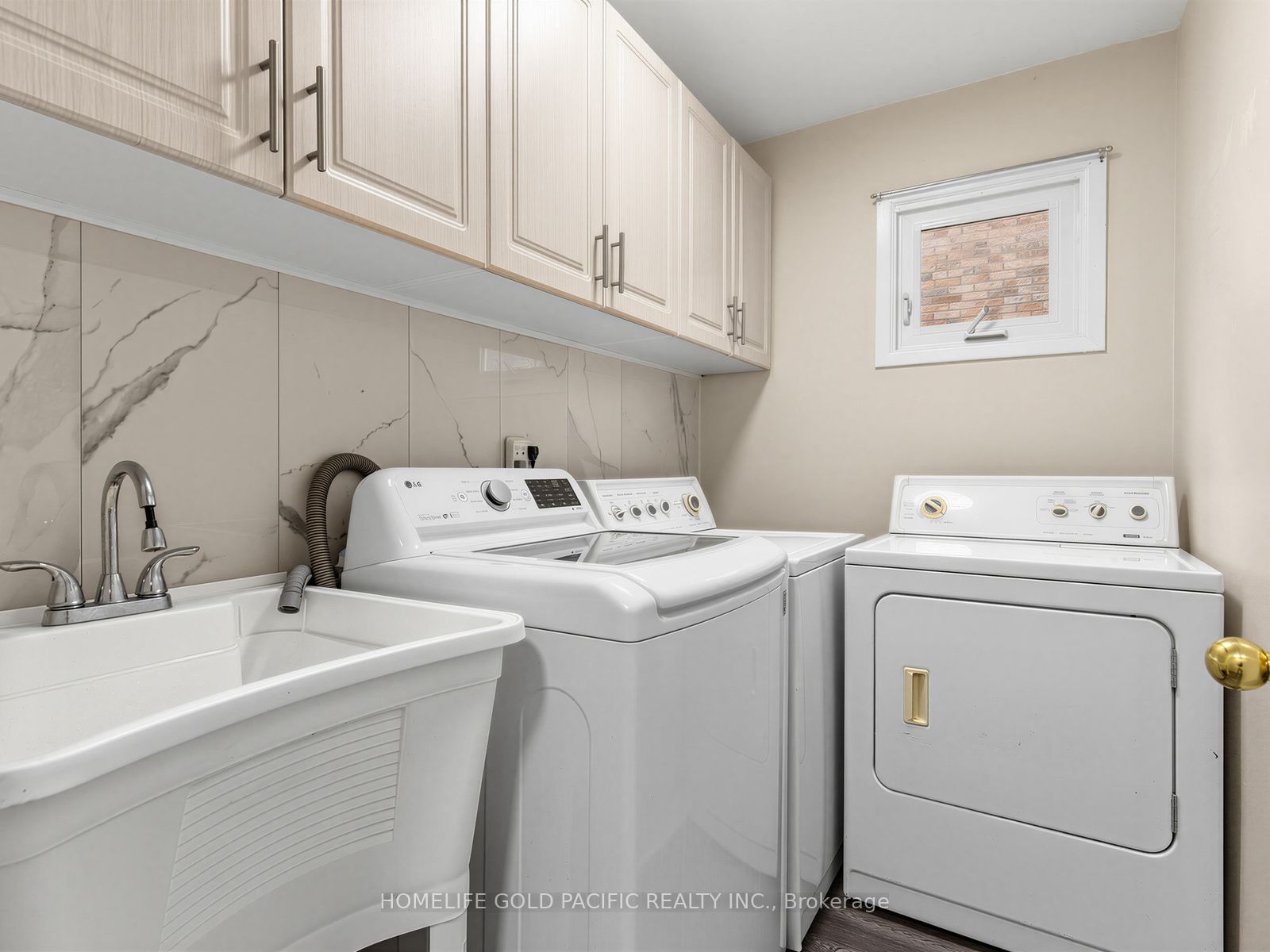 156 Ravenscroft Road Property Photo 16