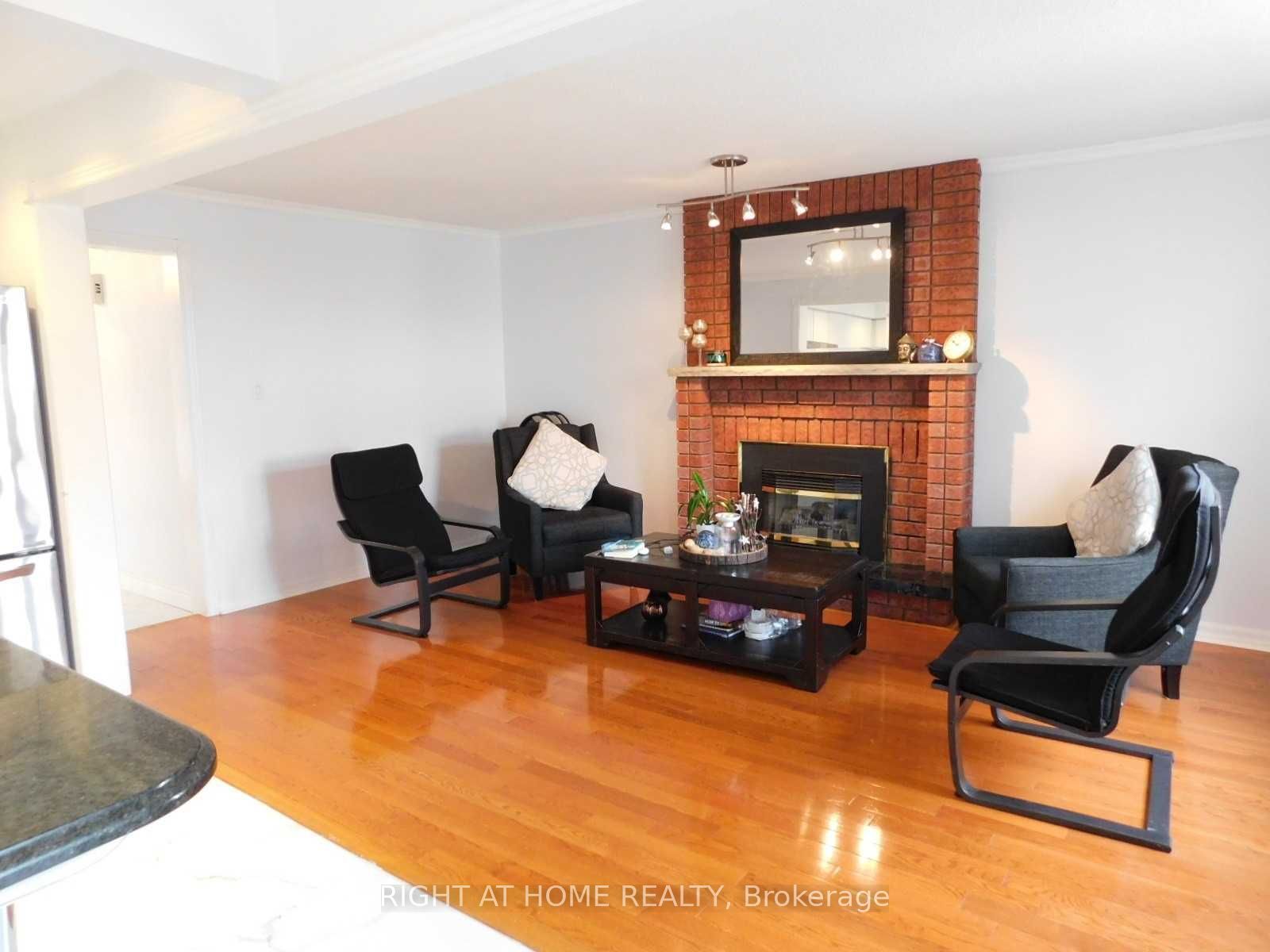 128 William Stephenson Drive Property Photo 10