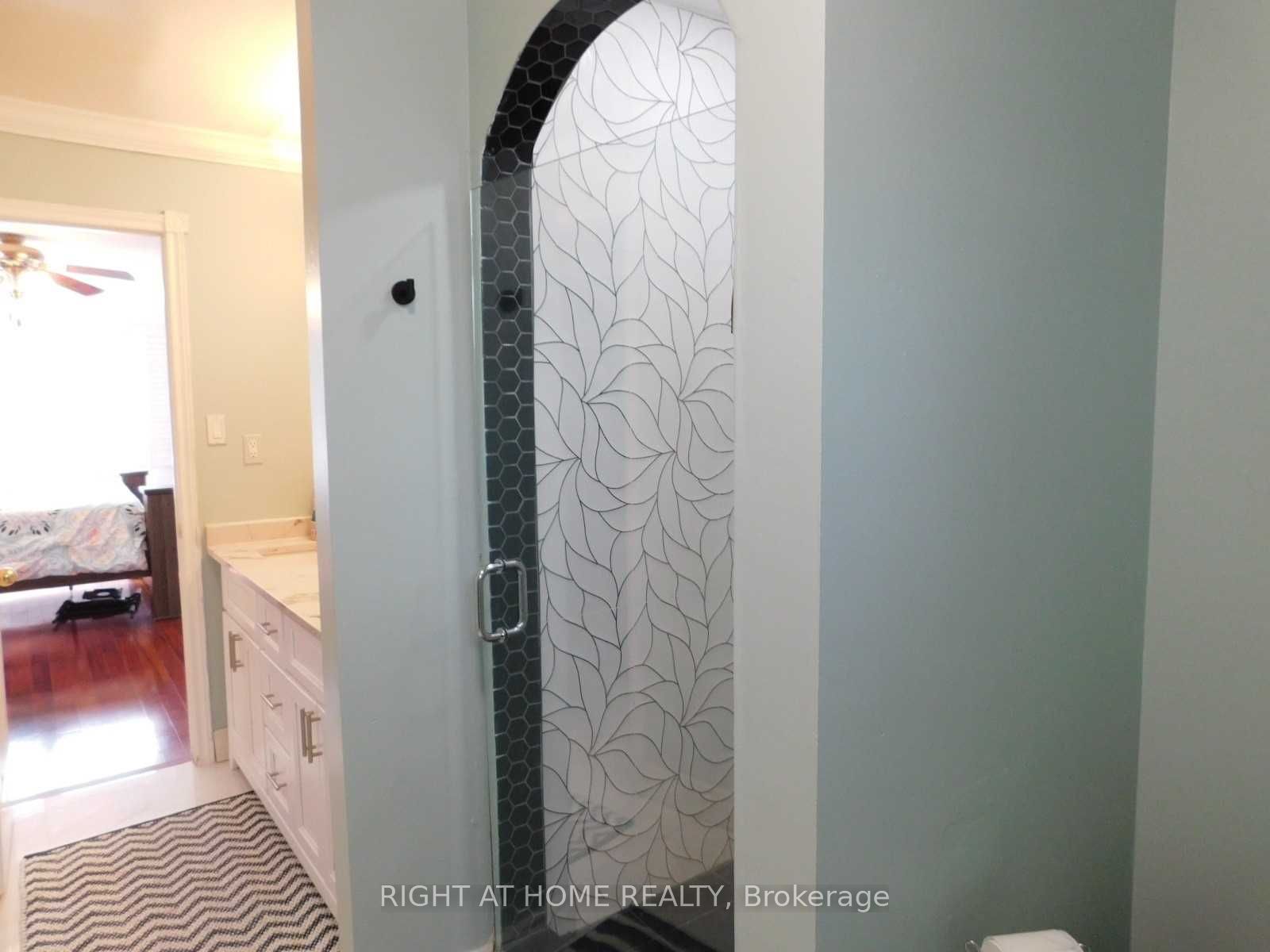 128 William Stephenson Drive Property Photo 20