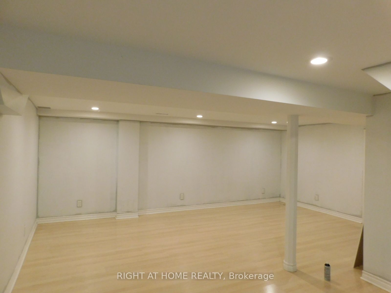 128 William Stephenson Drive Property Photo 21