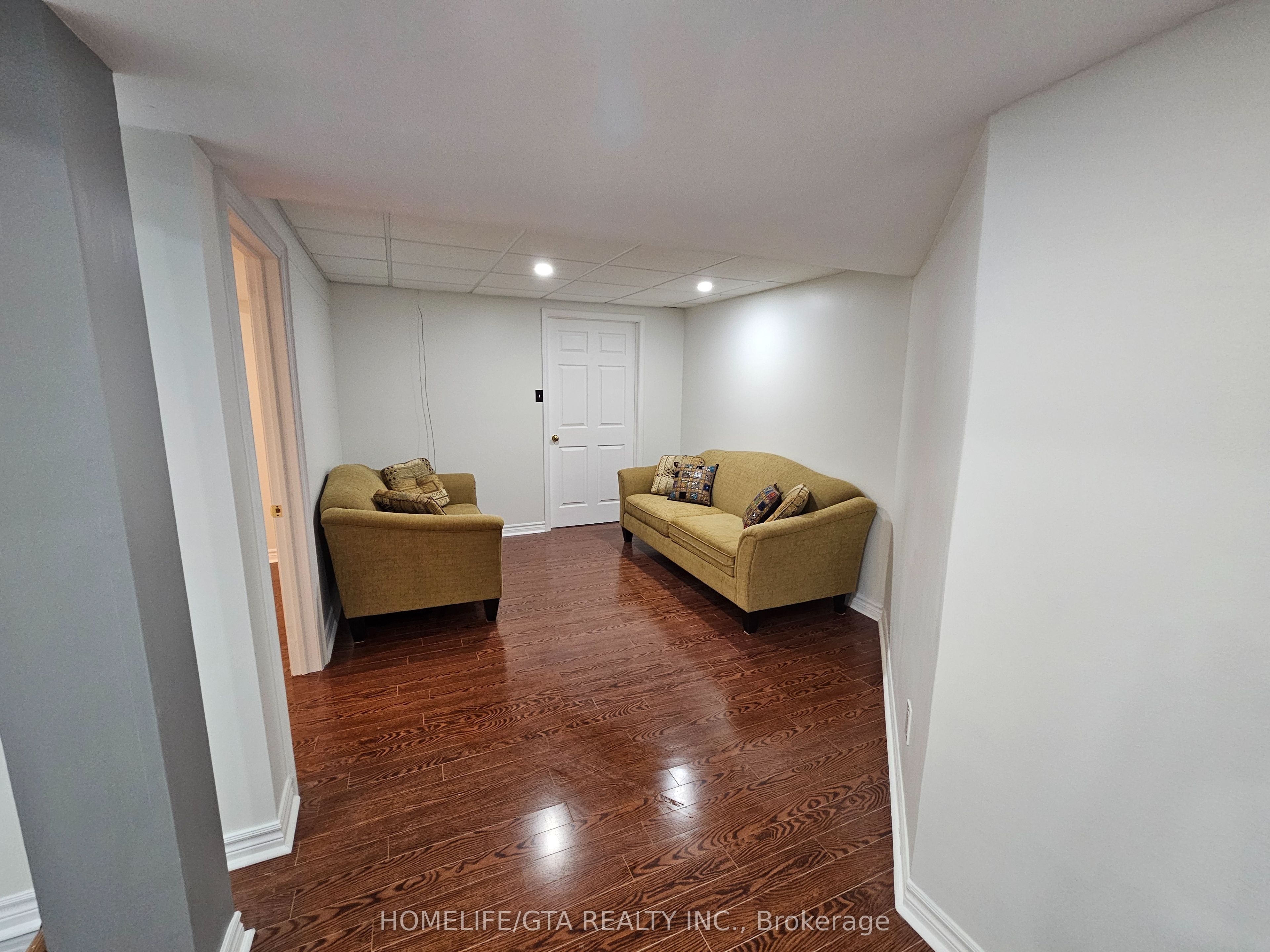854 Darwin Drive Basement Property Photo 4
