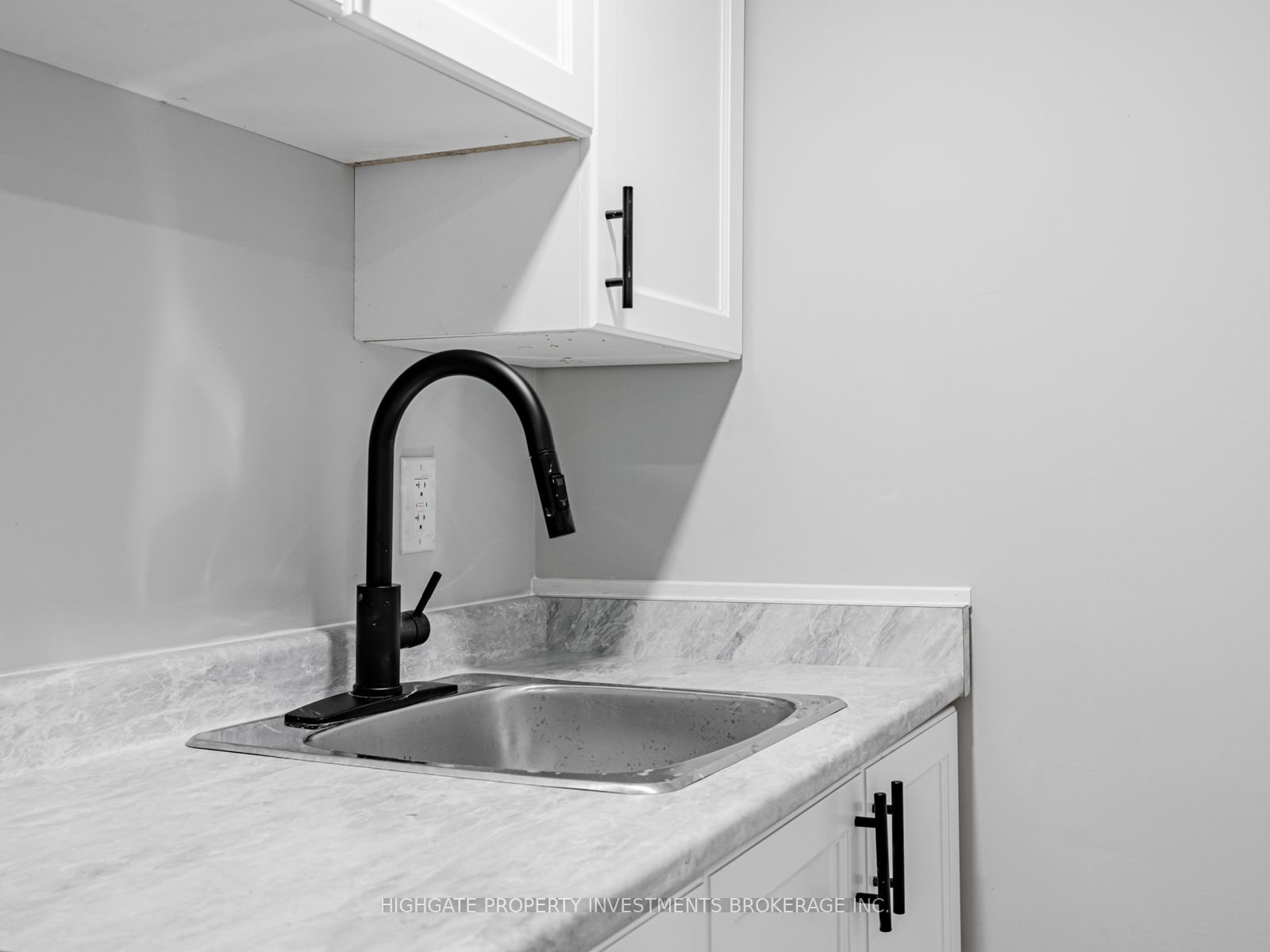6 Harper Hill Drive Bsmt Property Photo 14