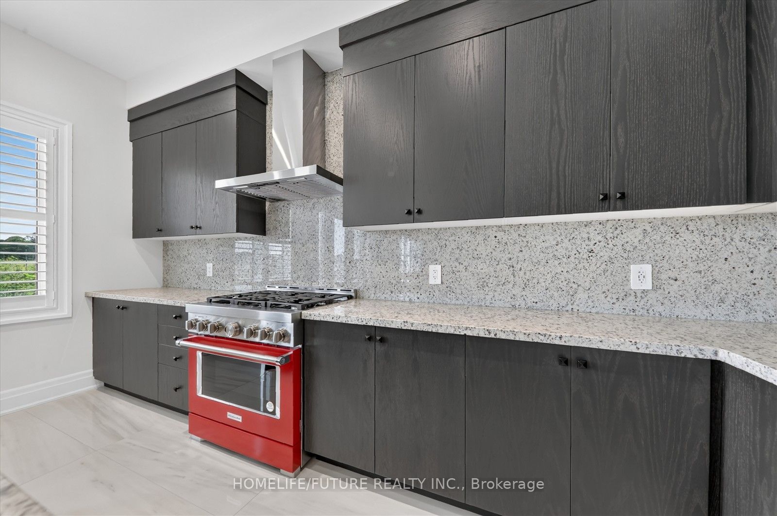 2939 Grindstone Crescent Property Photo 19