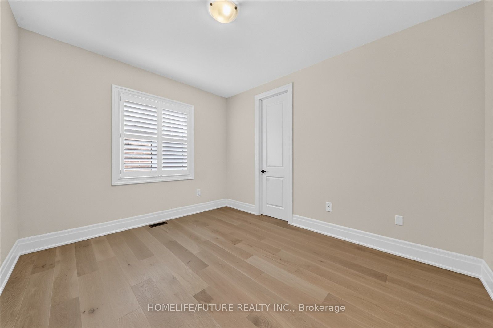 2939 Grindstone Crescent Property Photo 38