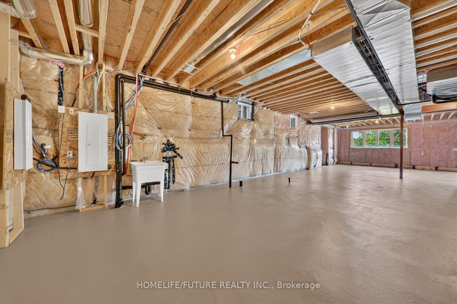 2939 Grindstone Crescent Property Photo 42