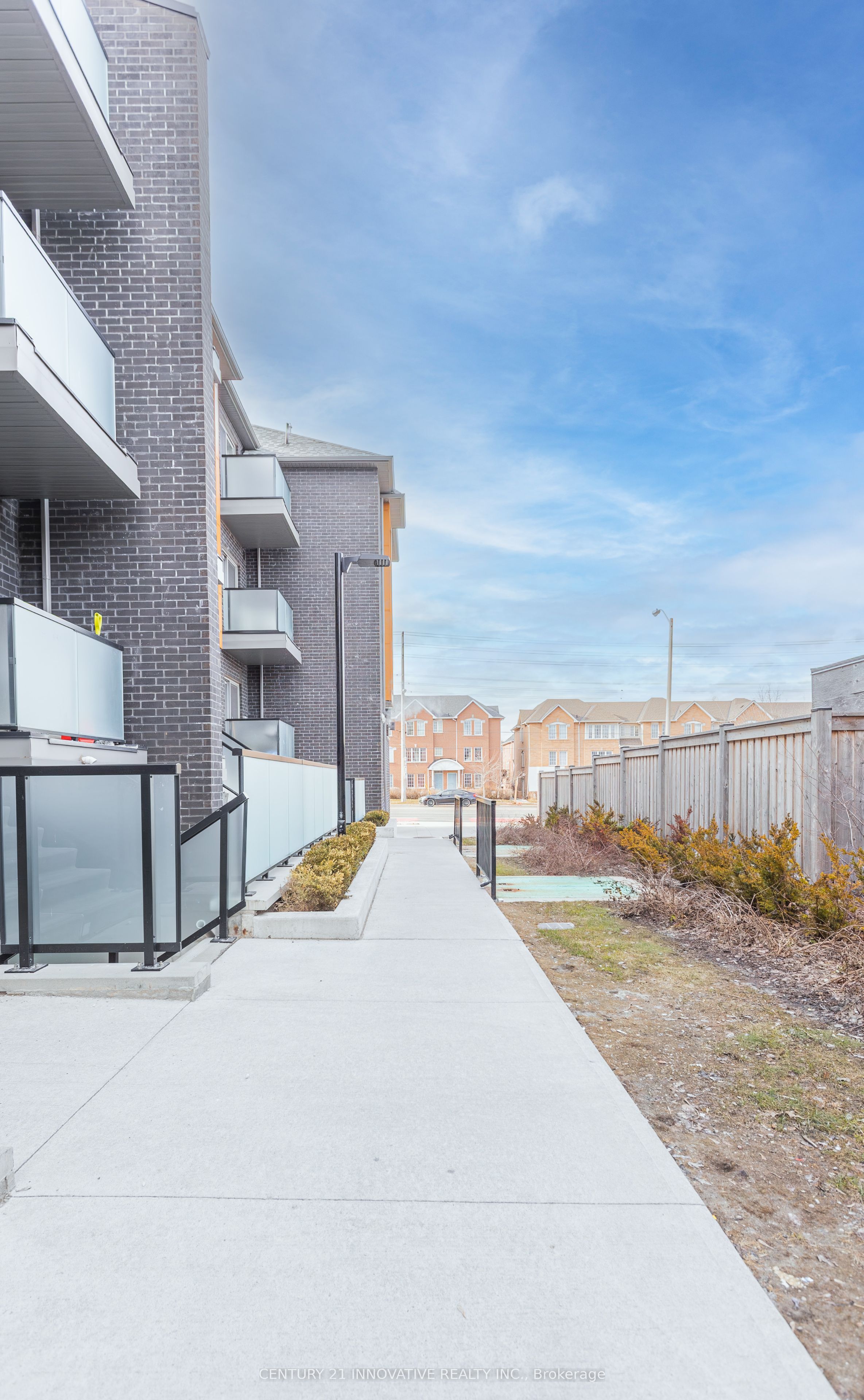 2791 Eglinton Avenue E 511 Property Photo 6