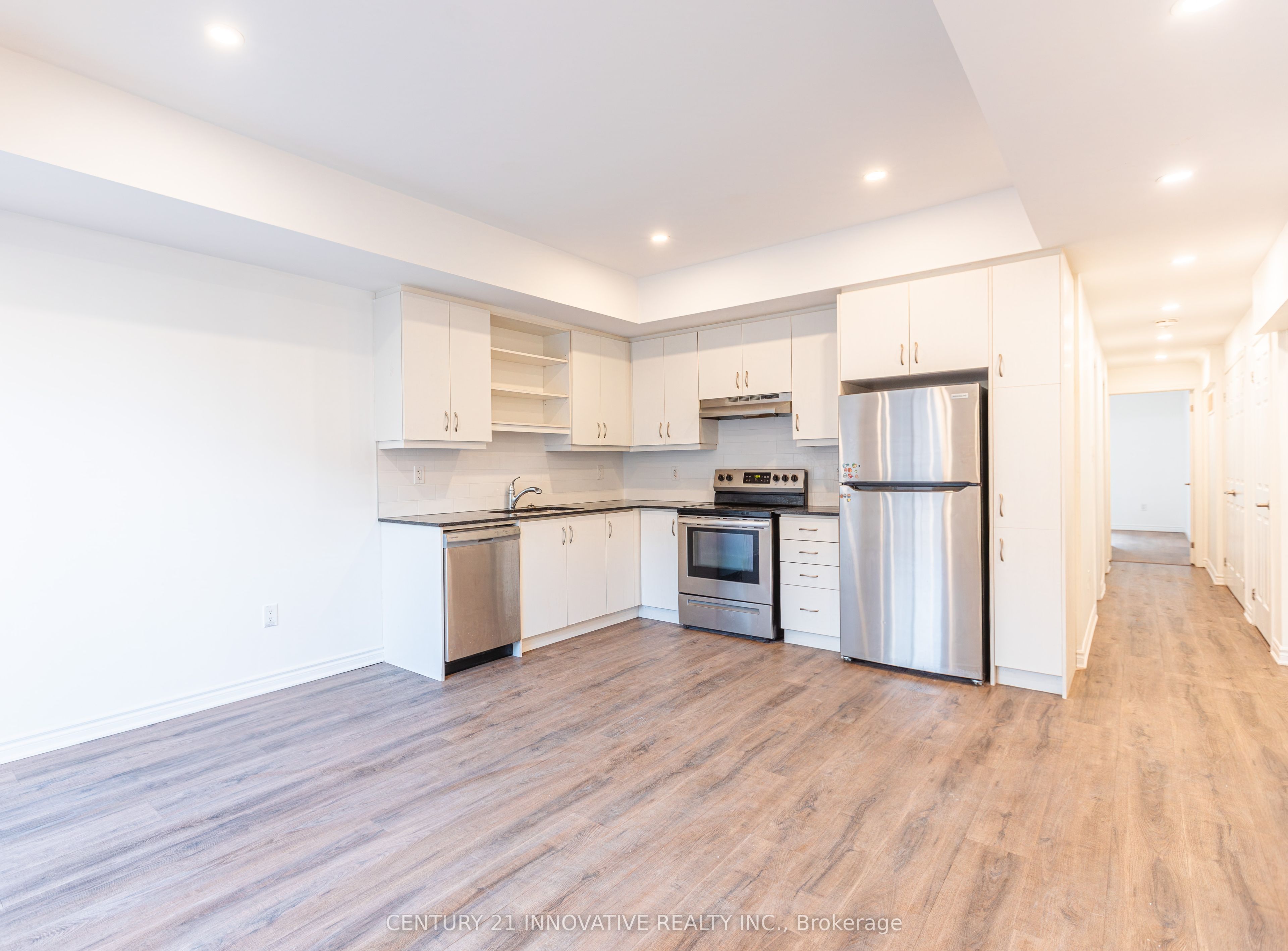 2791 Eglinton Avenue E 511 Property Photo 8