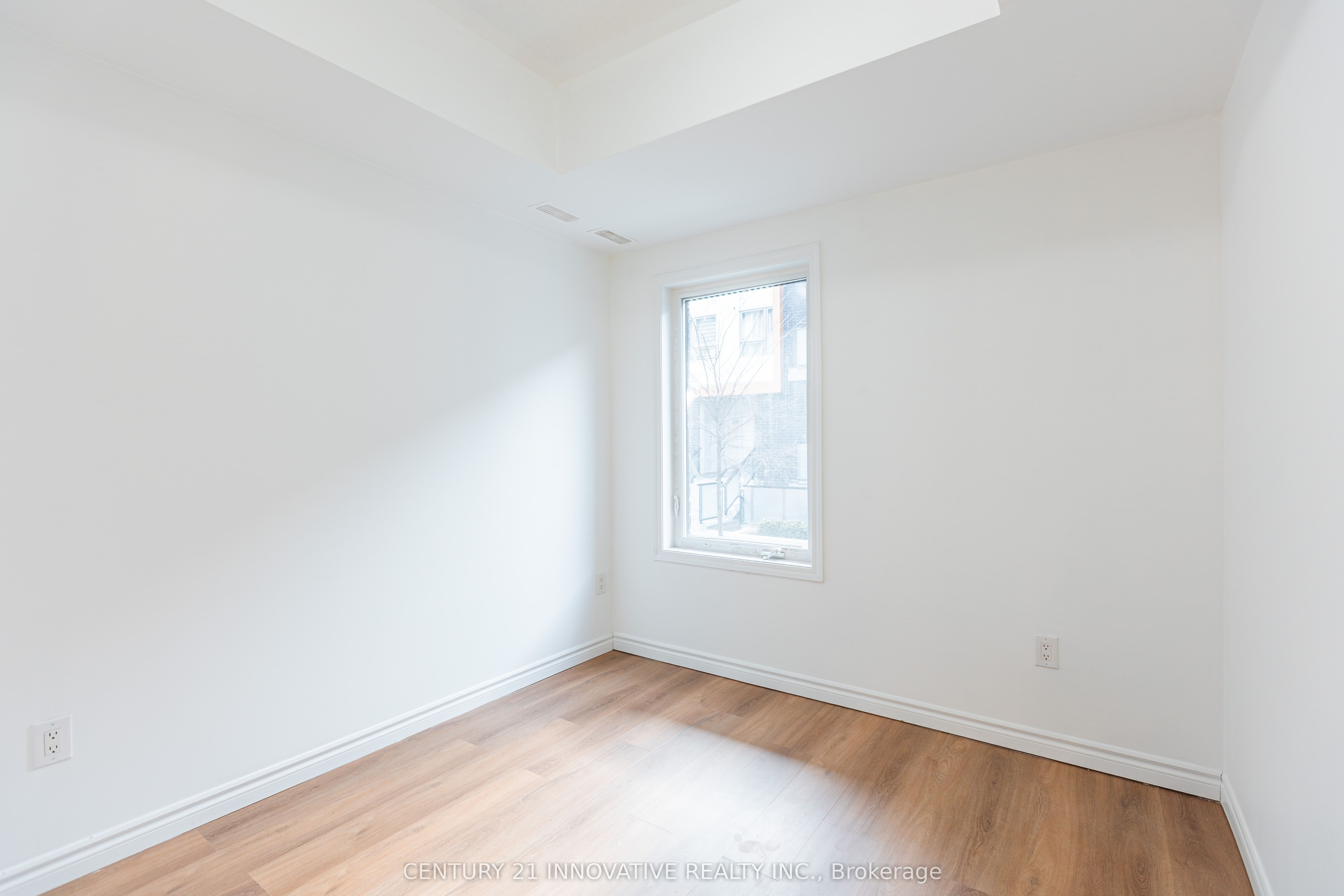 2791 Eglinton Avenue E 511 Property Photo 15