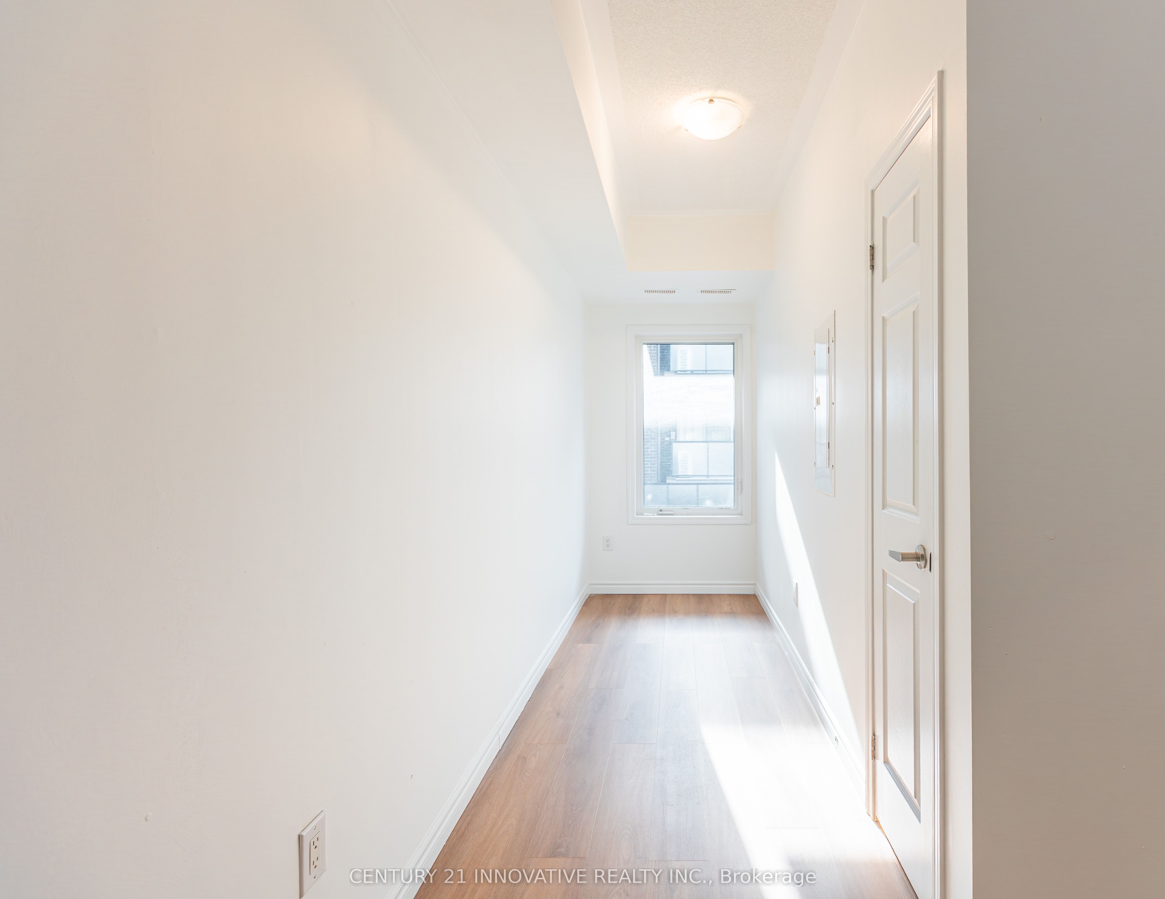 2791 Eglinton Avenue E 511 Property Photo 17