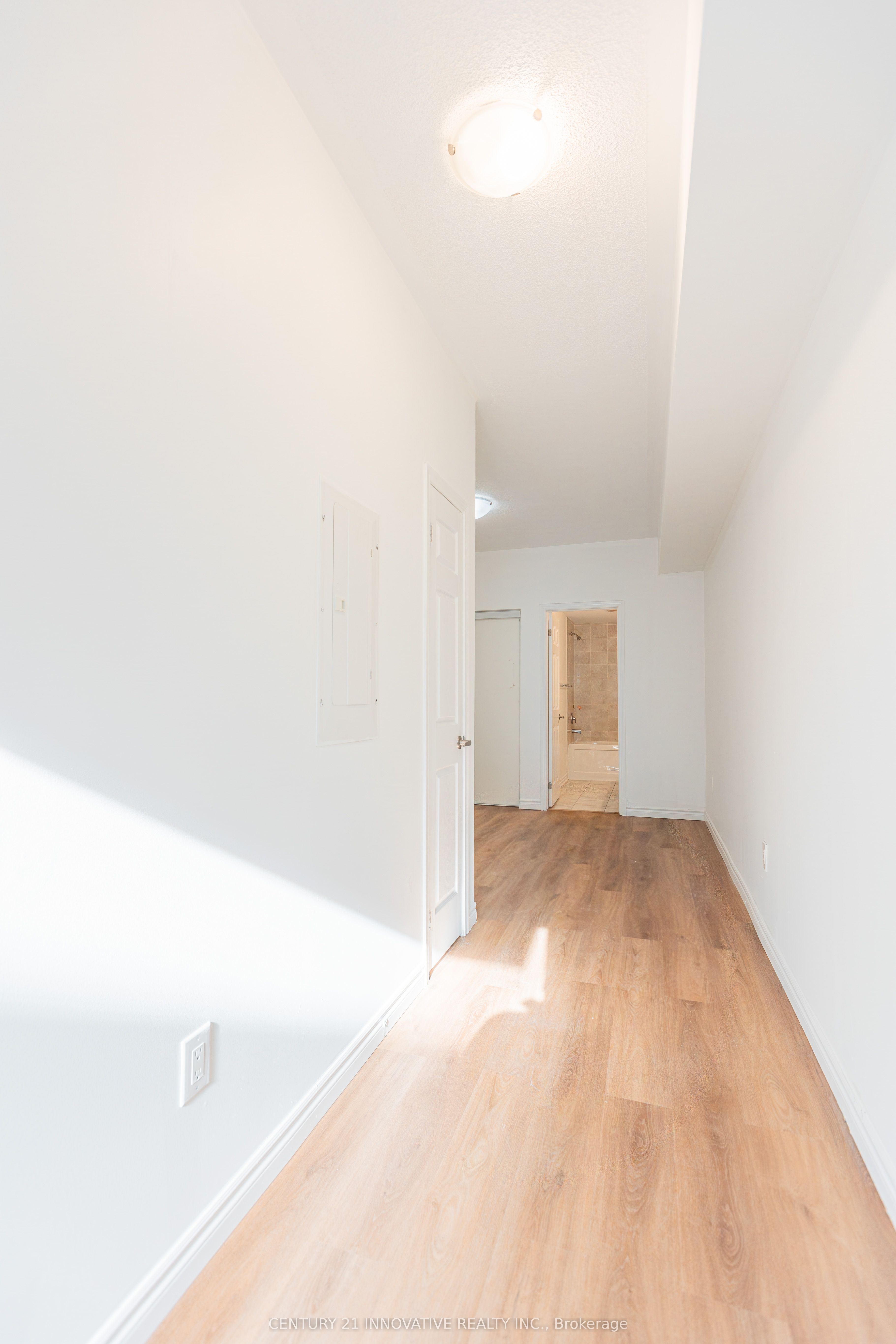 2791 Eglinton Avenue E 511 Property Photo 19