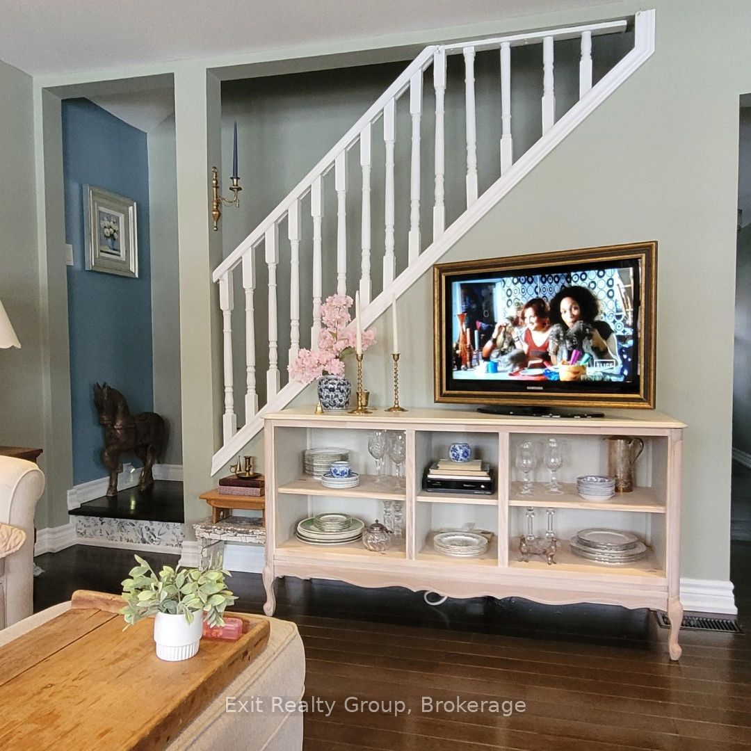 100 Arlington Avenue Property Photo 5