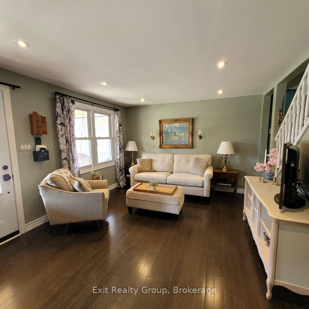 100 Arlington Avenue Property Photo 8