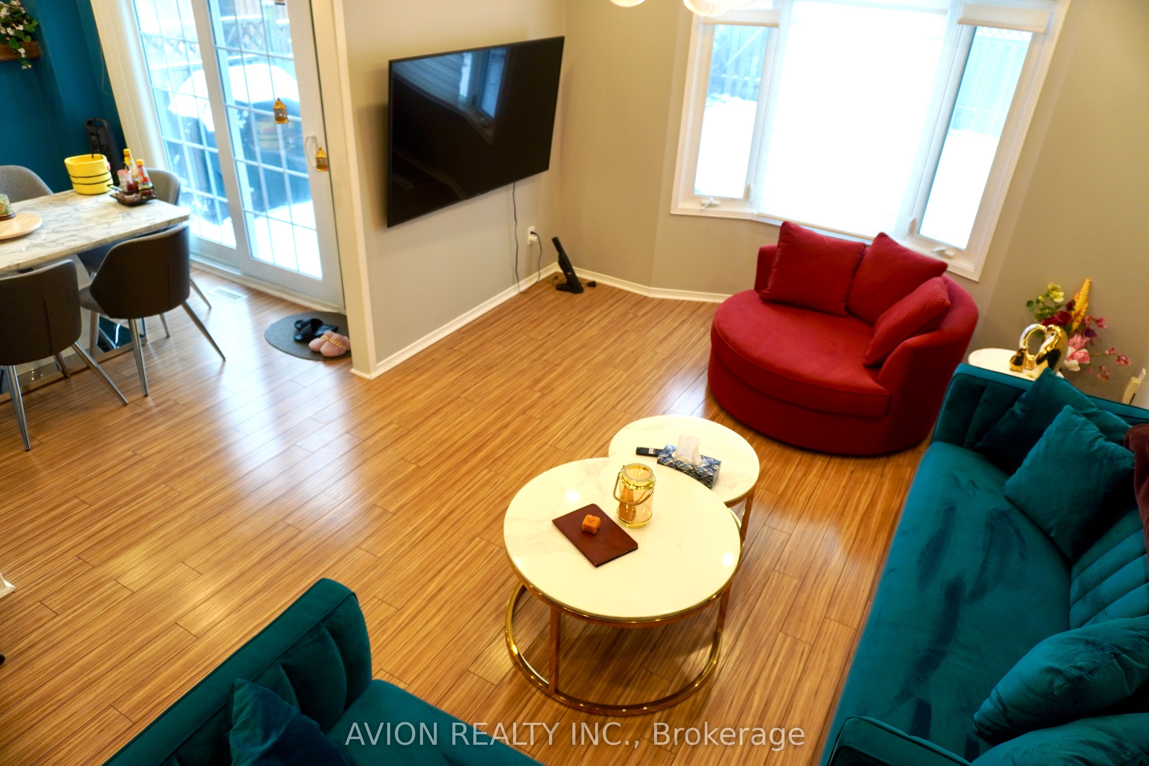 70 Barnes Drive Property Photo 14