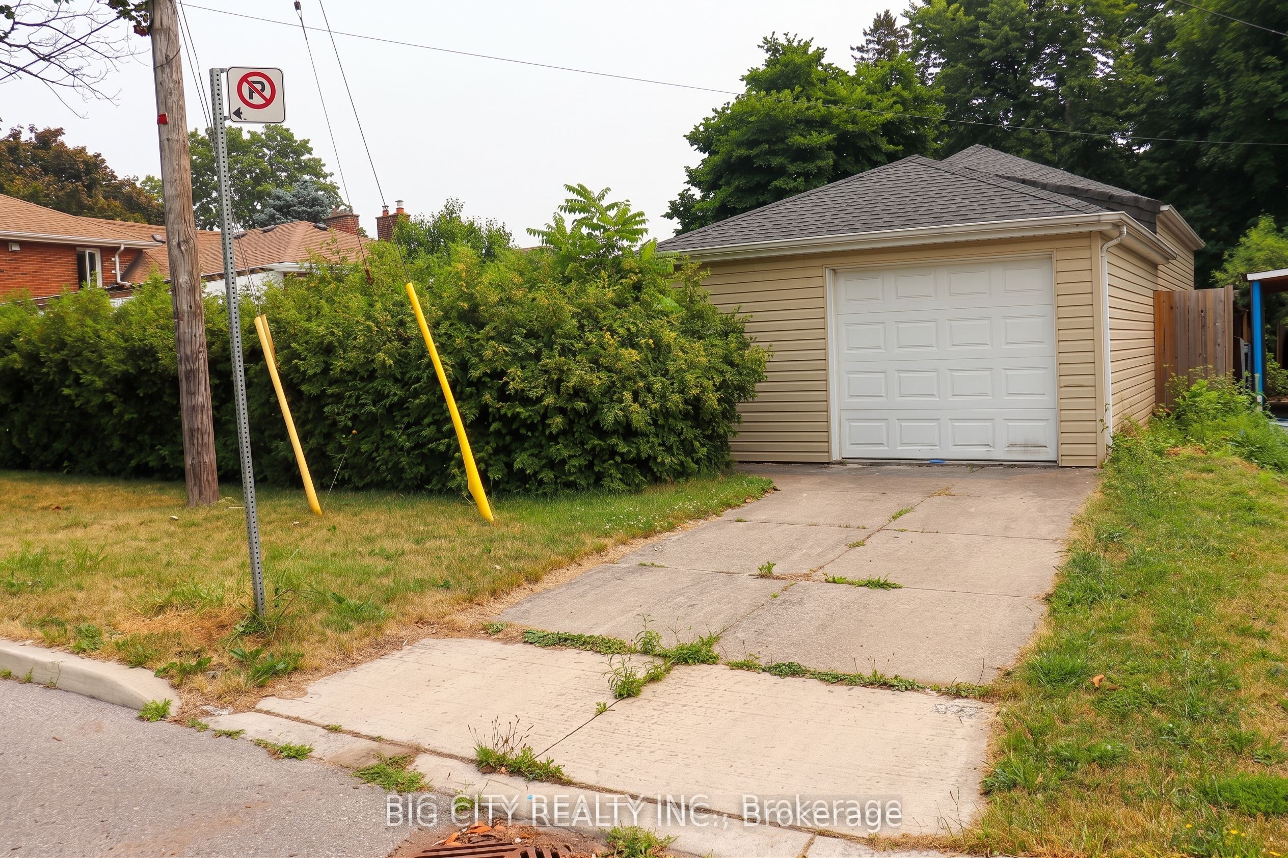 30 Lozoway Drive Lower Property Photo 19