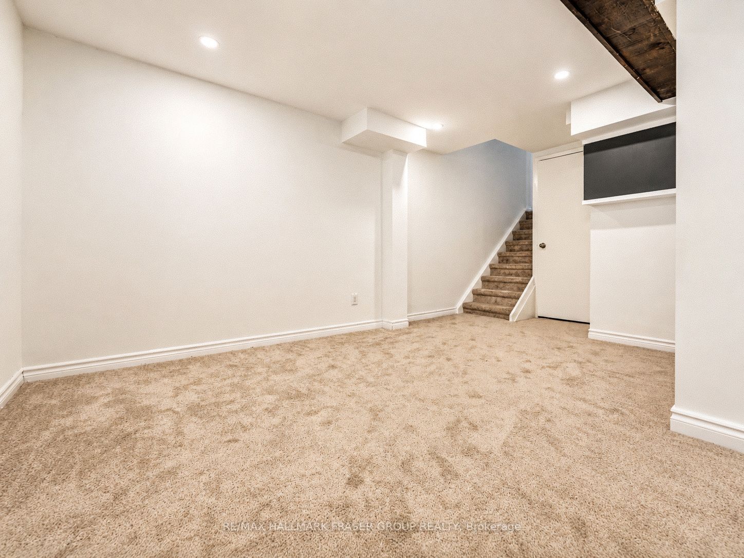 63 Willows Lane Property Photo 31
