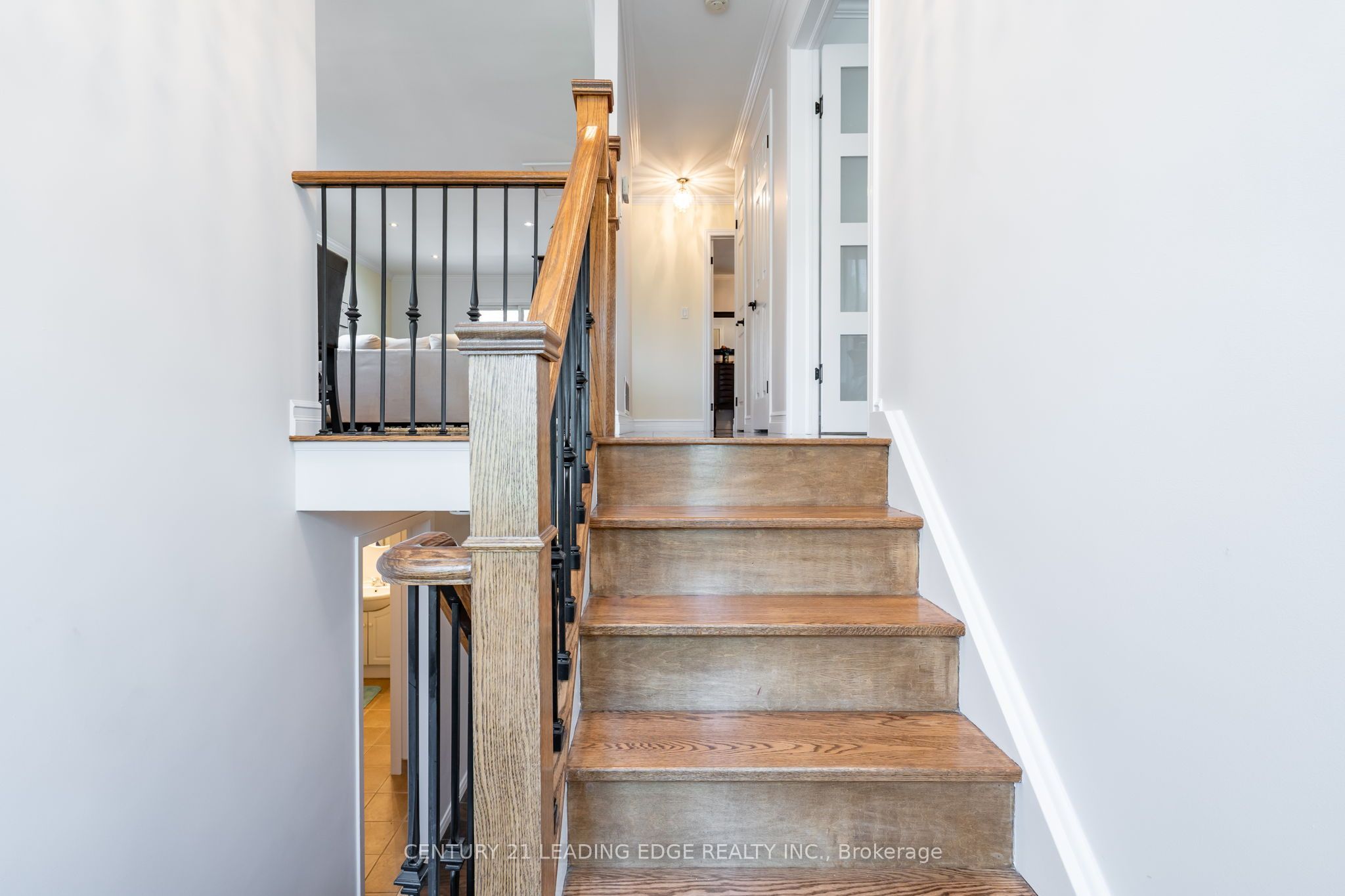 258 Nipigon Street Property Photo 3