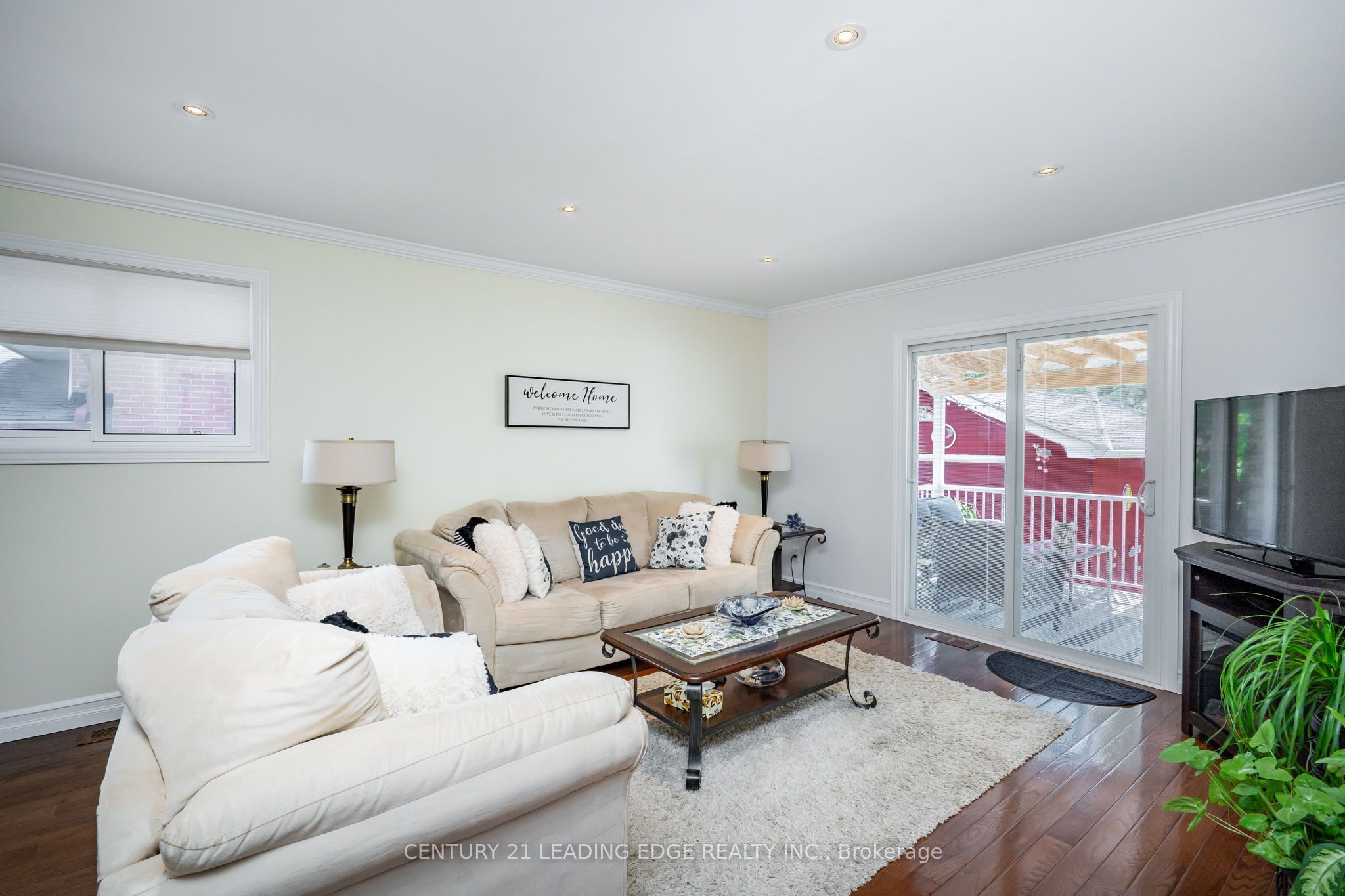 258 Nipigon Street Property Photo 10