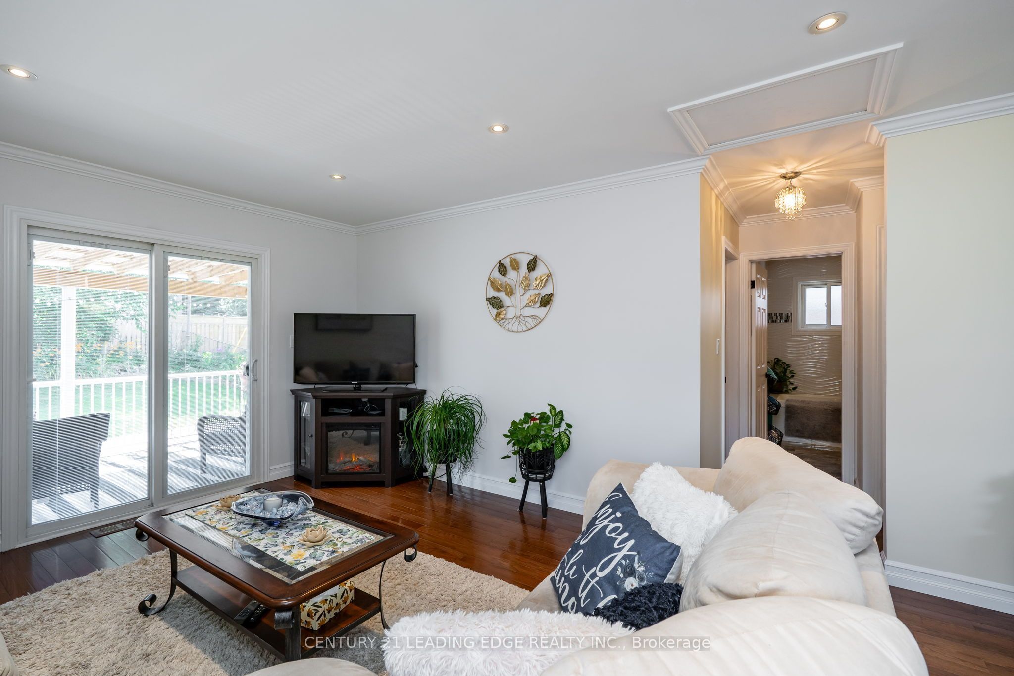 258 Nipigon Street Property Photo 11
