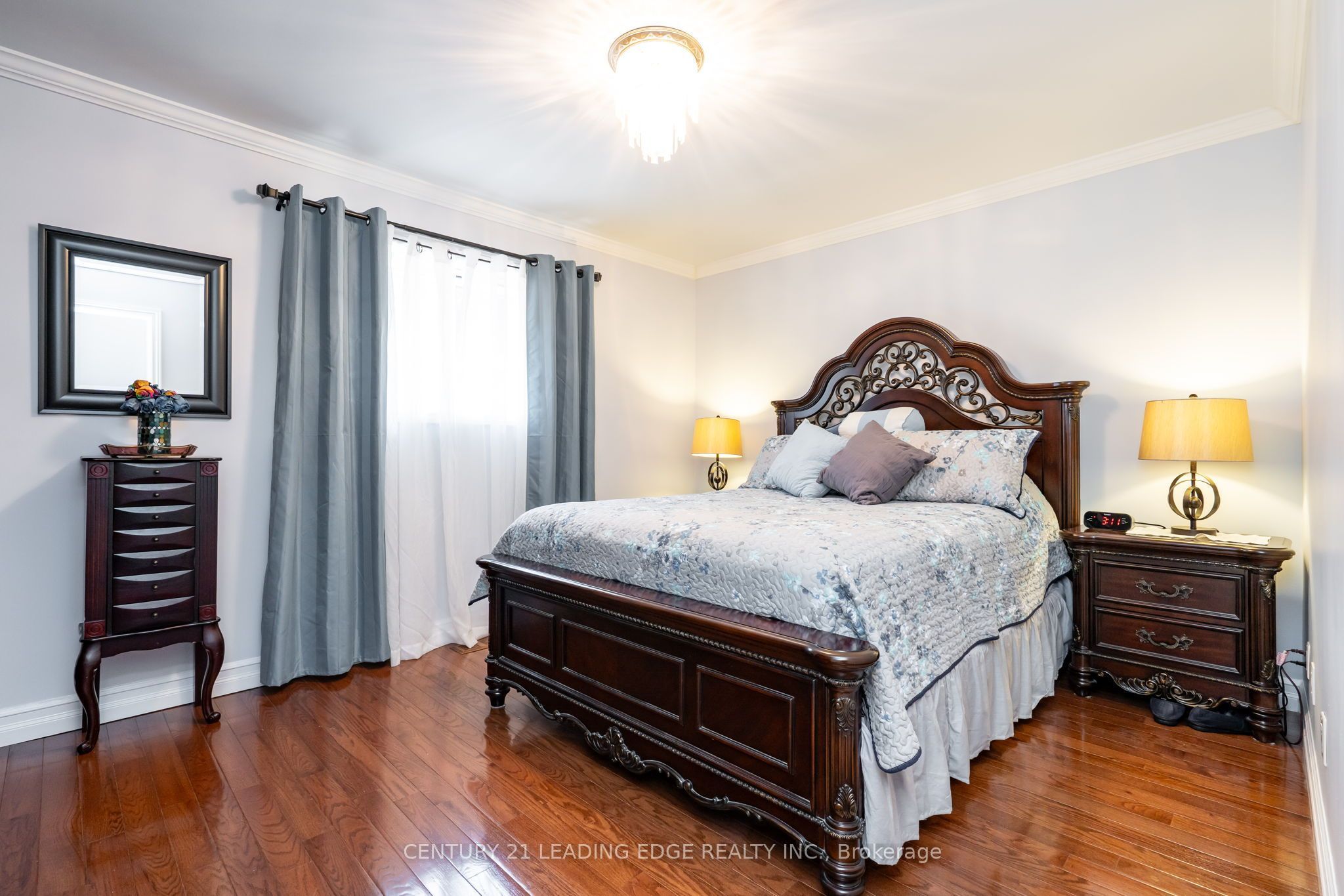 258 Nipigon Street Property Photo 13